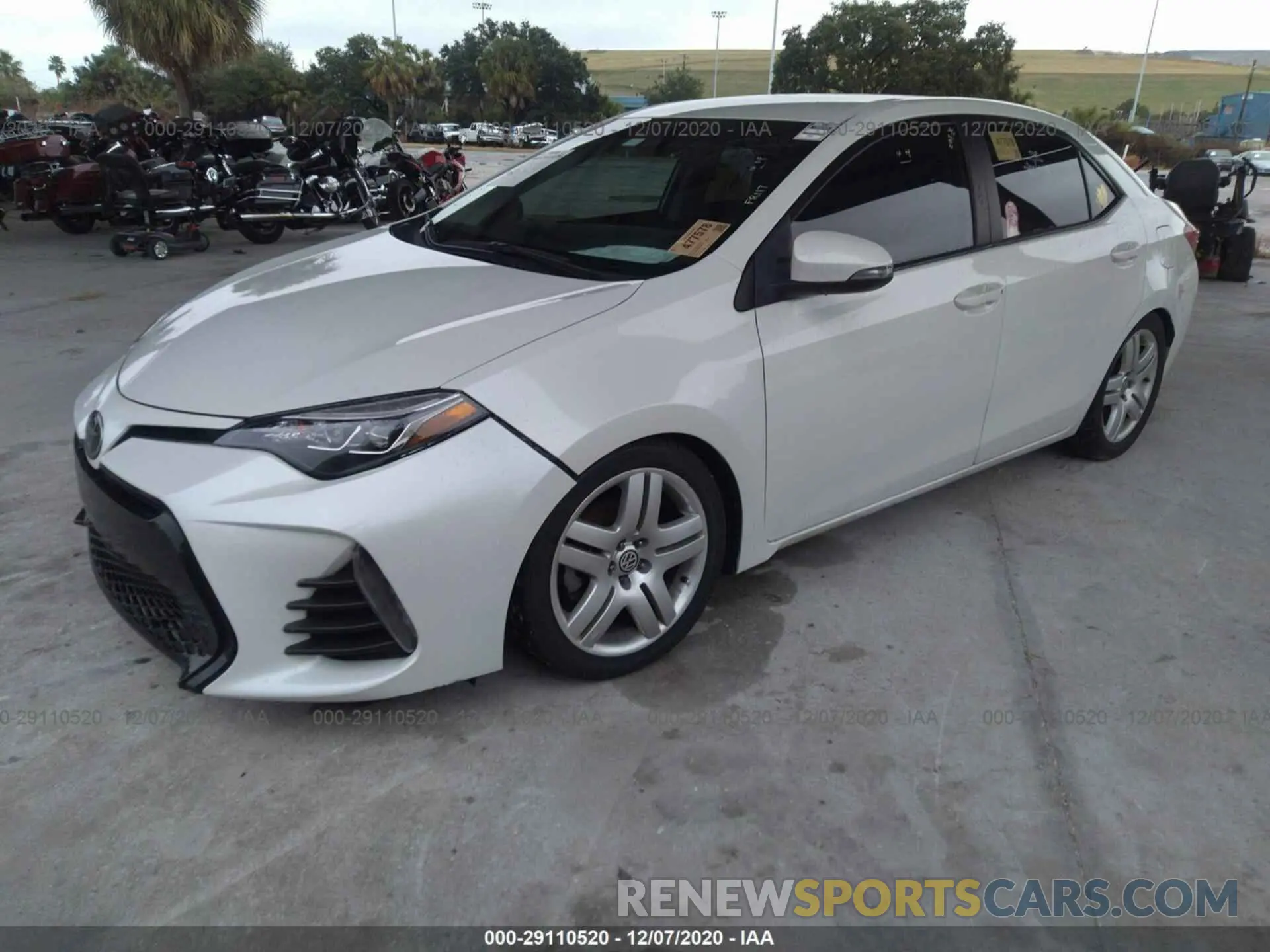 2 Photograph of a damaged car 5YFBURHE4KP905416 TOYOTA COROLLA 2019