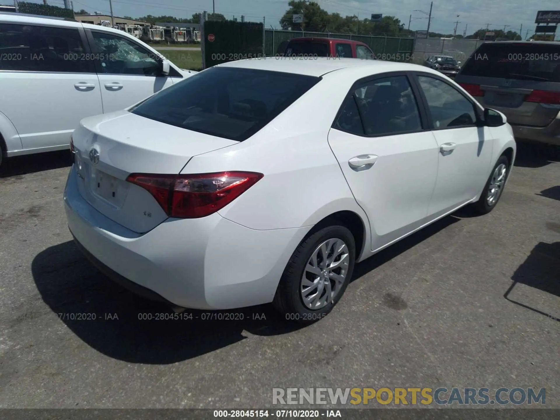 4 Photograph of a damaged car 5YFBURHE4KP910891 TOYOTA COROLLA 2019