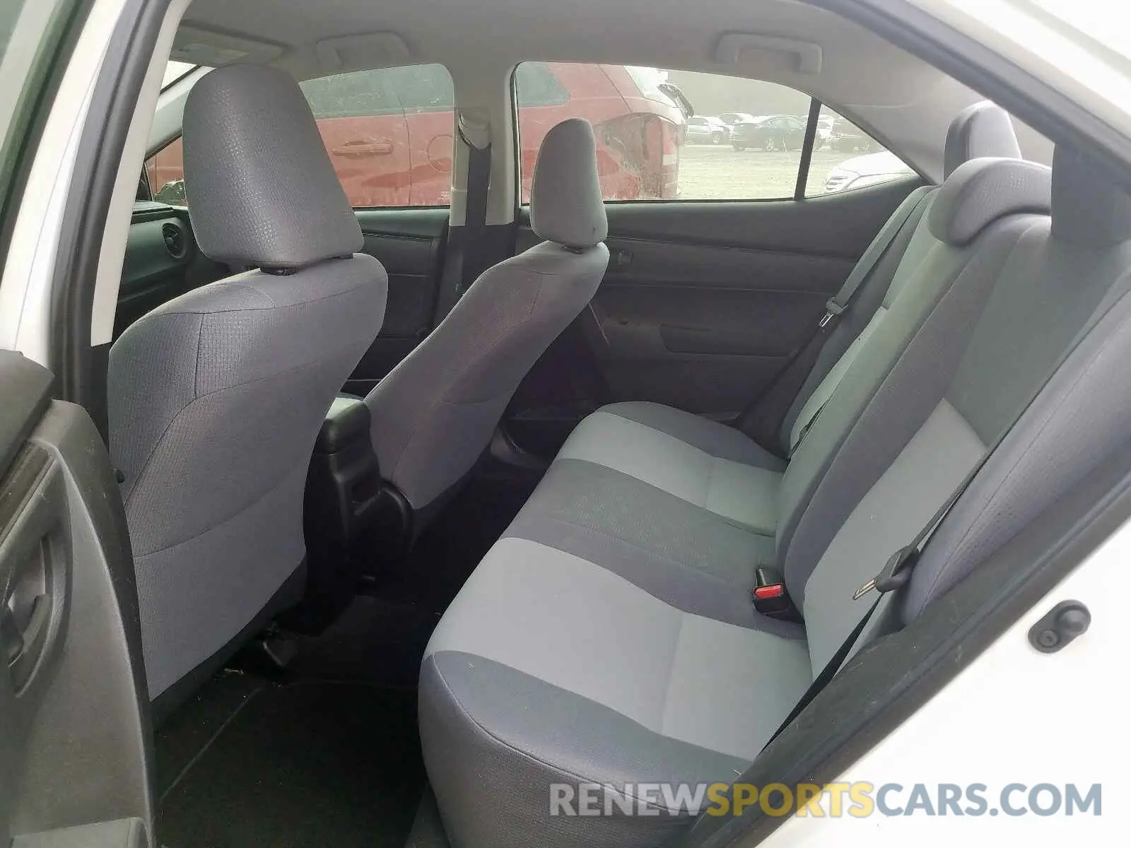 6 Photograph of a damaged car 5YFBURHE4KP913788 TOYOTA COROLLA 2019