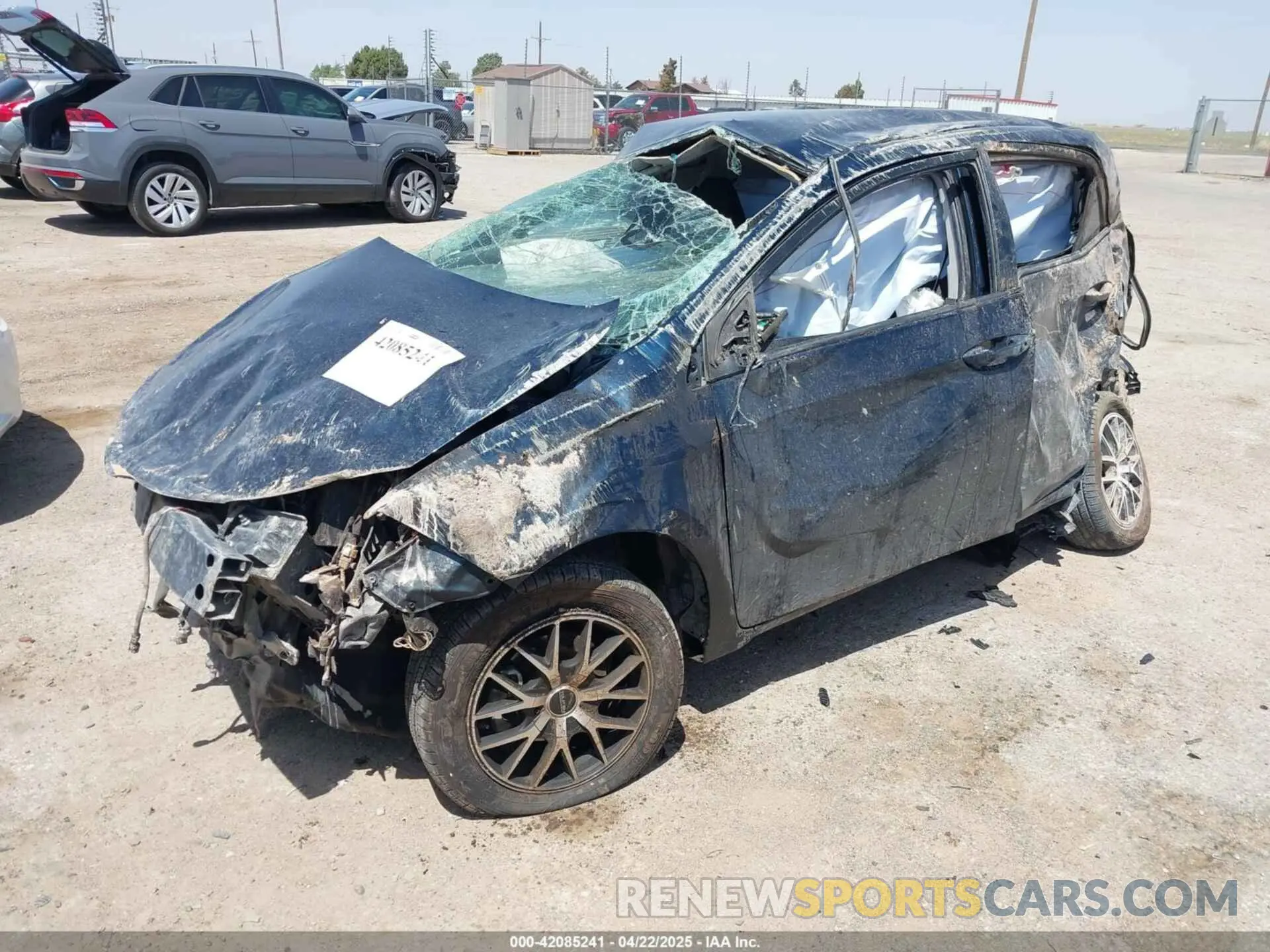 2 Photograph of a damaged car 5YFBURHE4KP918909 TOYOTA COROLLA 2019