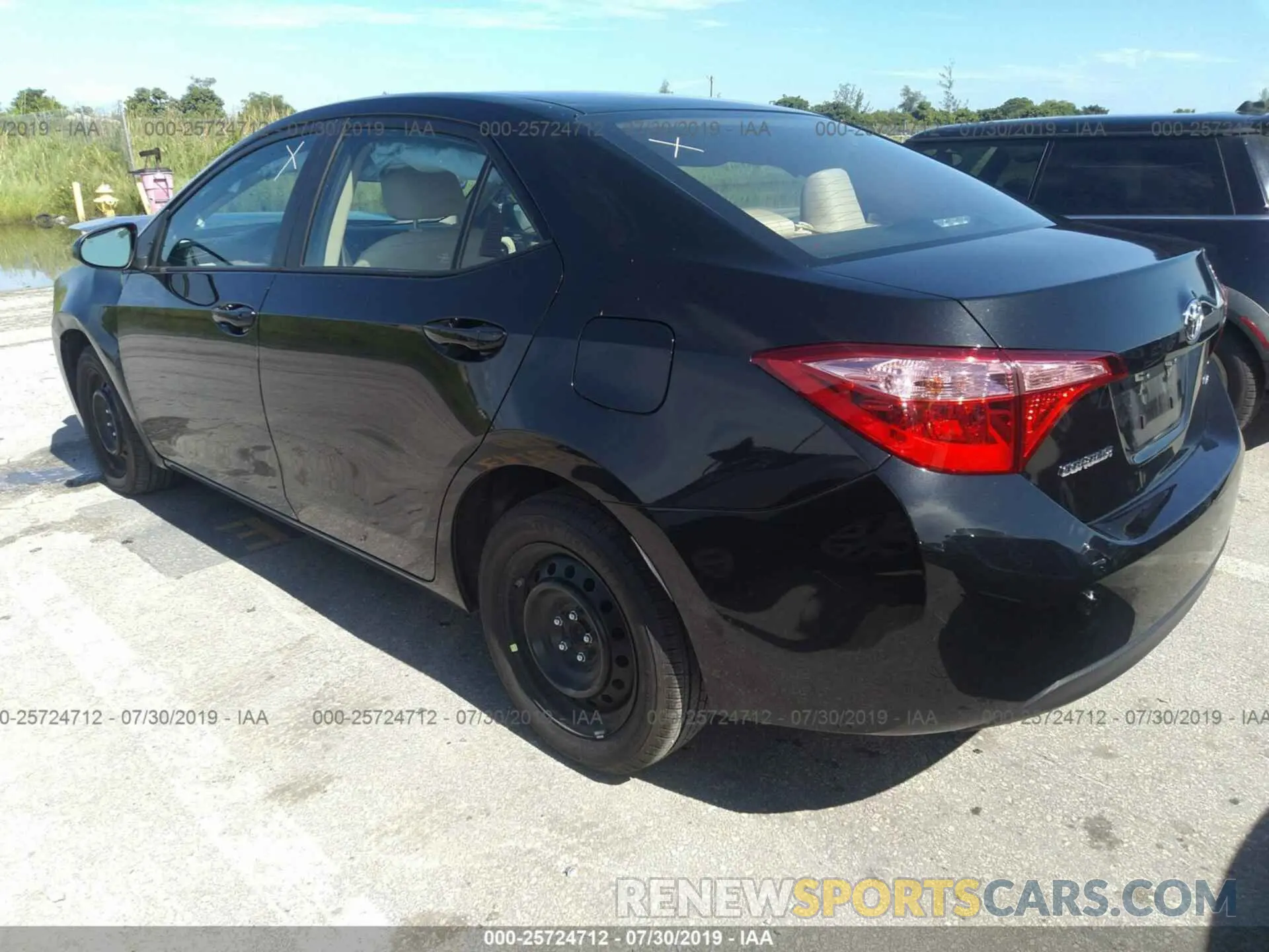 3 Photograph of a damaged car 5YFBURHE4KP919106 TOYOTA COROLLA 2019