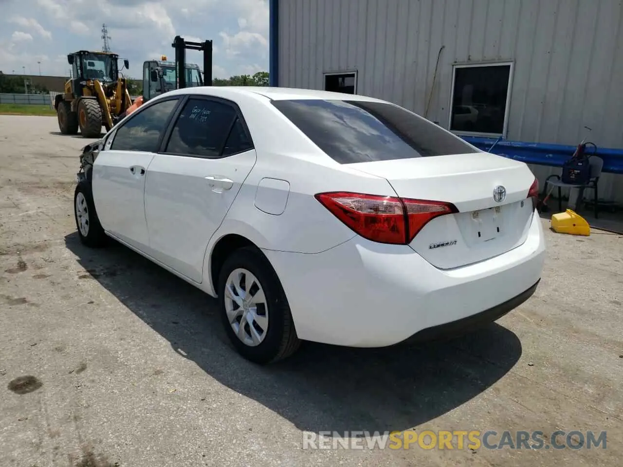 3 Photograph of a damaged car 5YFBURHE4KP925553 TOYOTA COROLLA 2019