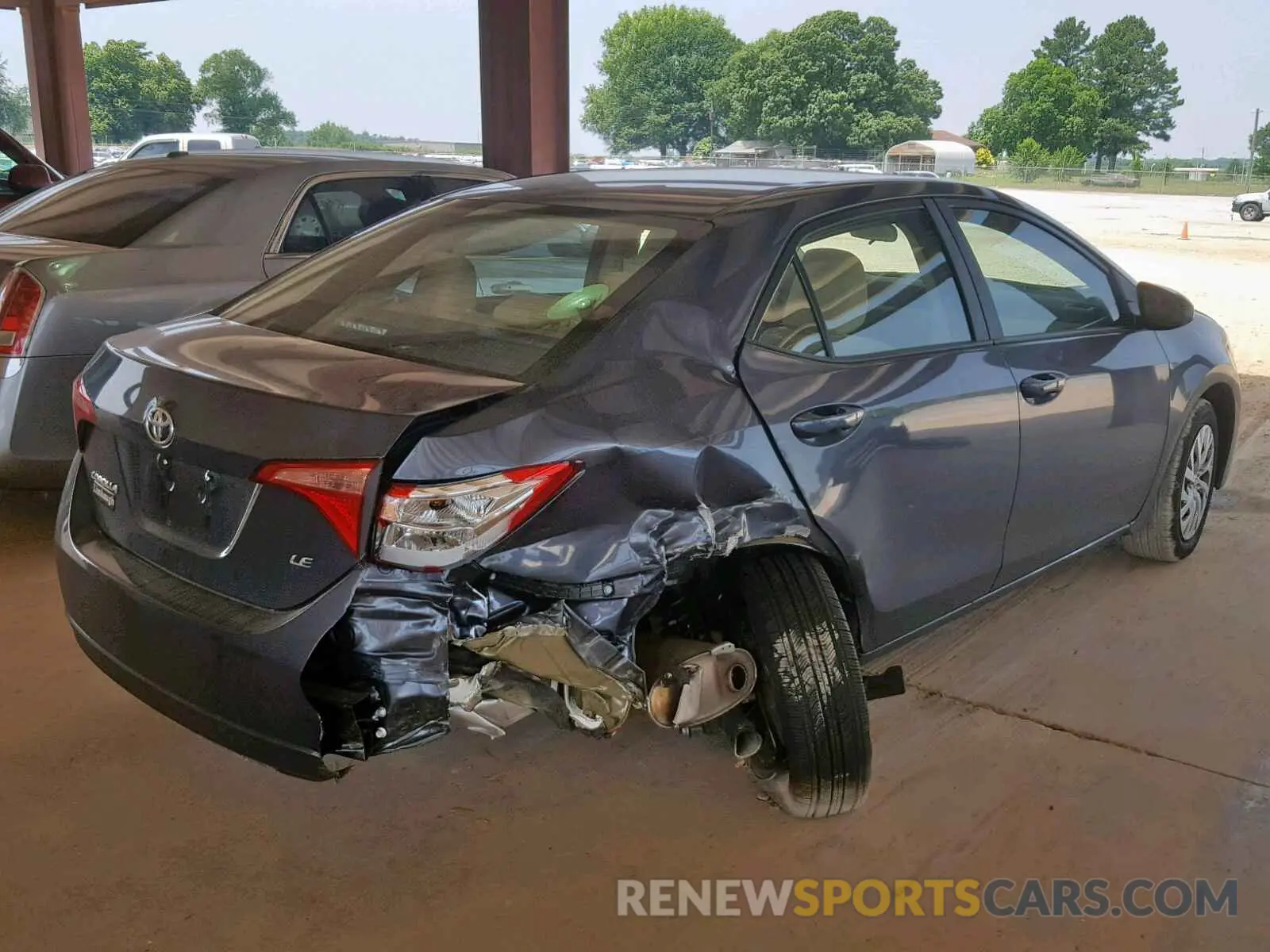 4 Photograph of a damaged car 5YFBURHE4KP929442 TOYOTA COROLLA 2019