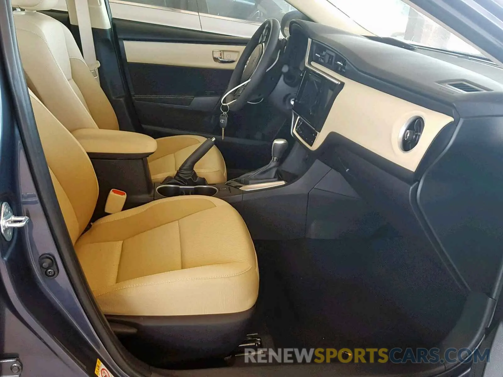 5 Photograph of a damaged car 5YFBURHE4KP929442 TOYOTA COROLLA 2019