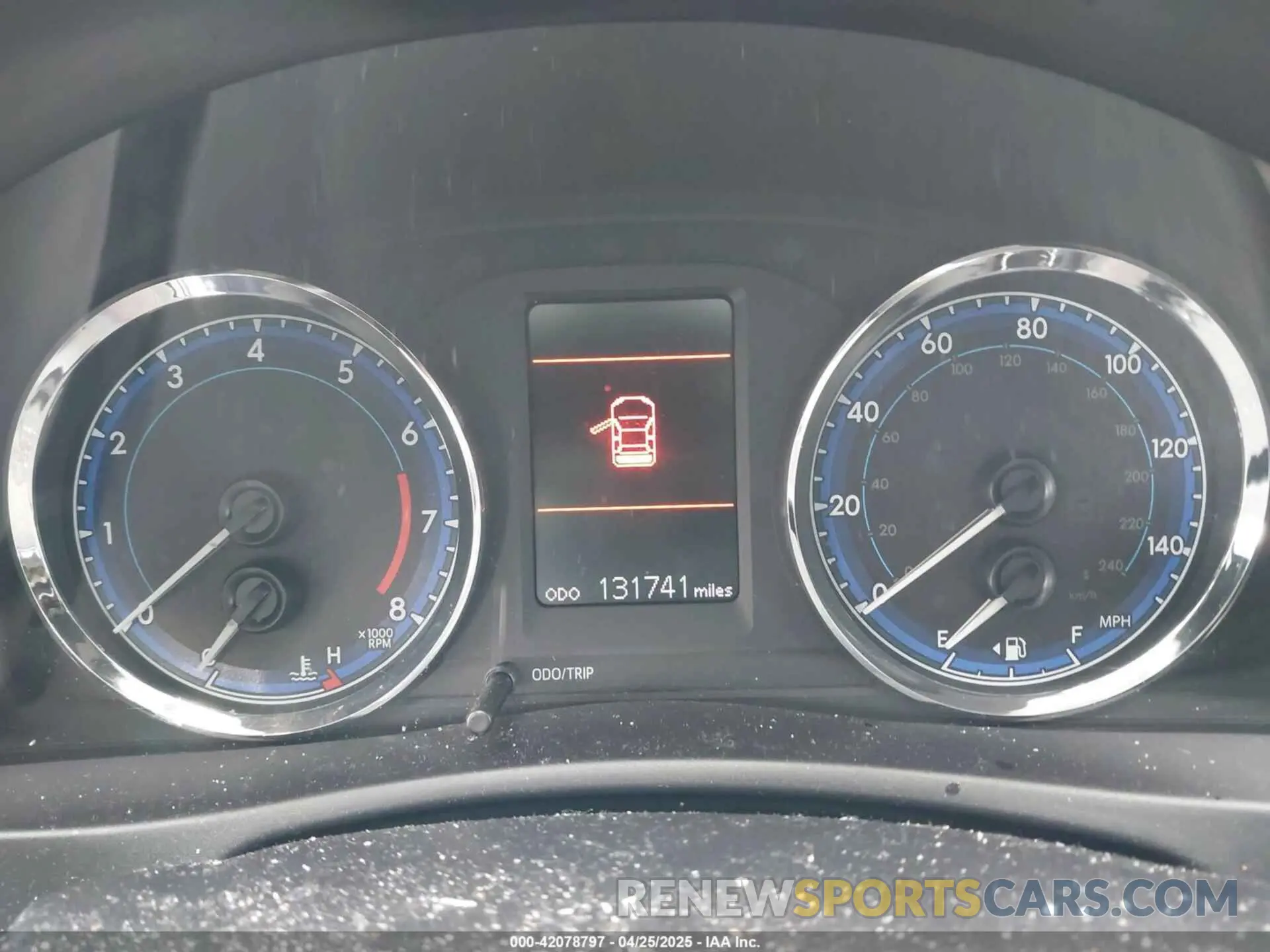 15 Photograph of a damaged car 5YFBURHE4KP929909 TOYOTA COROLLA 2019