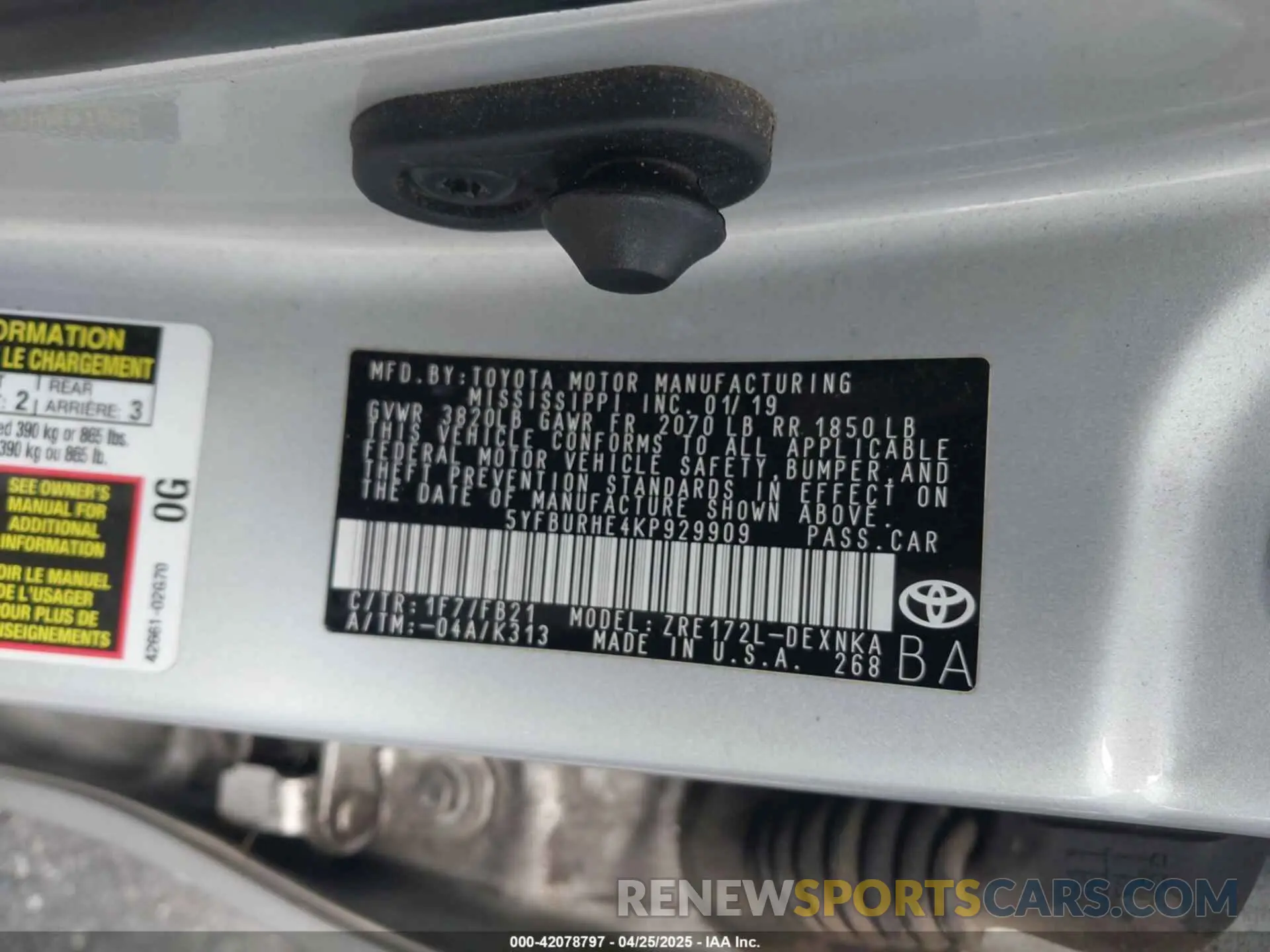 9 Photograph of a damaged car 5YFBURHE4KP929909 TOYOTA COROLLA 2019