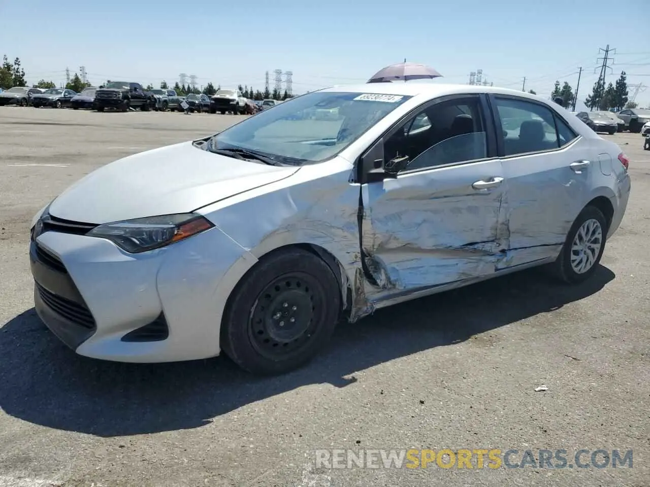 1 Фотография поврежденного автомобиля 5YFBURHE4KP933085 TOYOTA COROLLA 2019