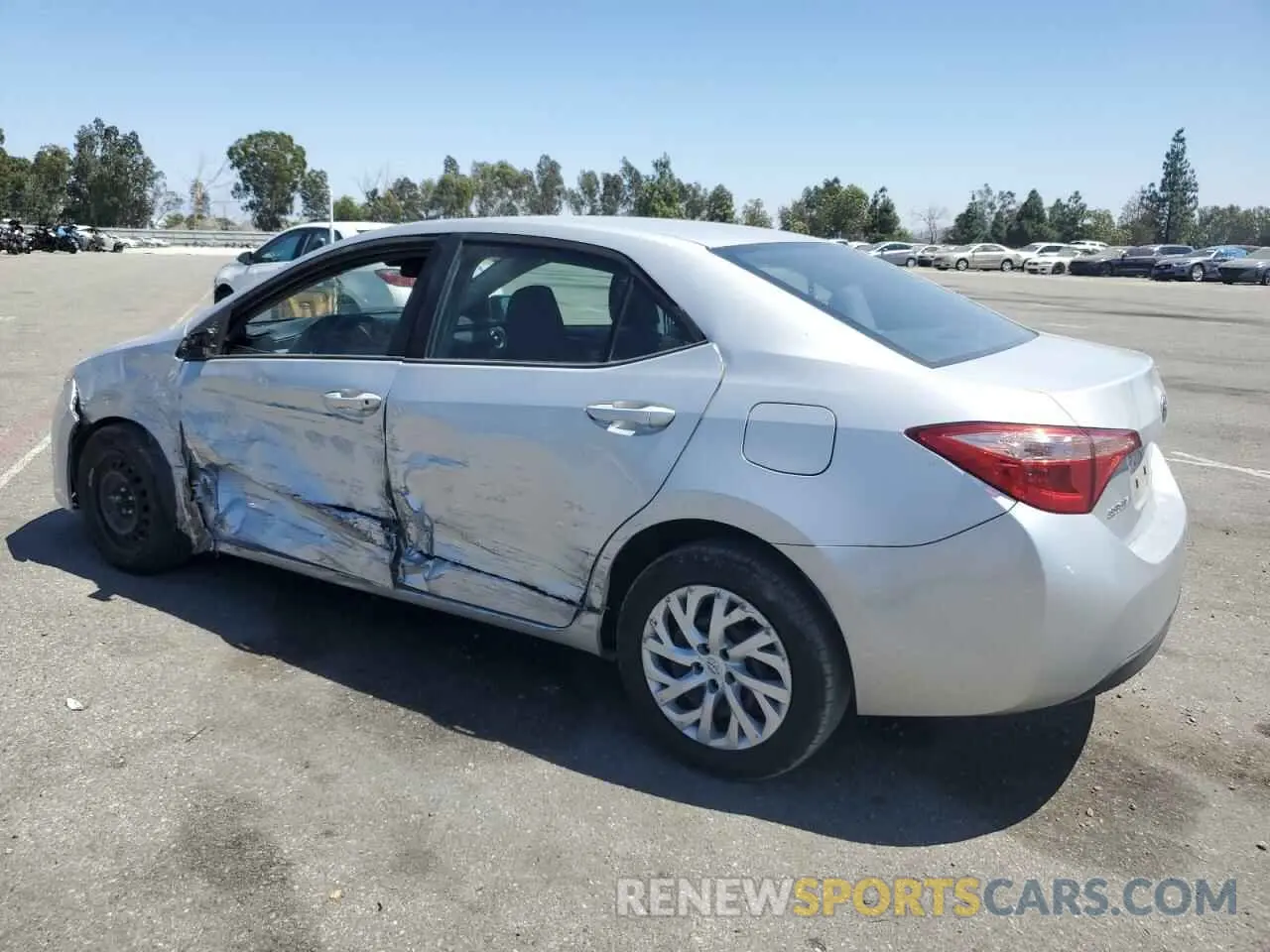 2 Фотография поврежденного автомобиля 5YFBURHE4KP933085 TOYOTA COROLLA 2019