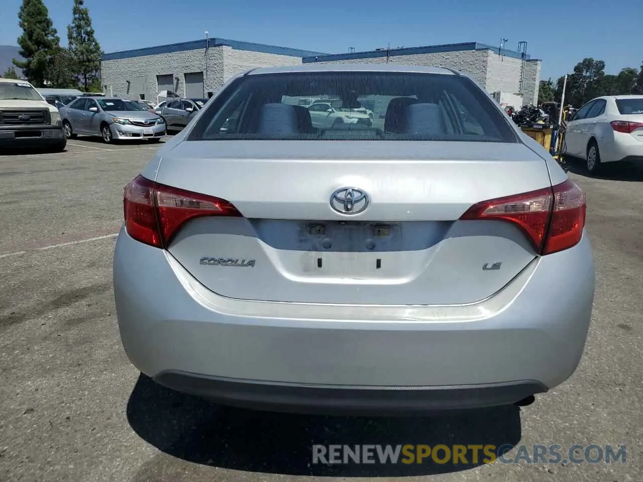 6 Фотография поврежденного автомобиля 5YFBURHE4KP933085 TOYOTA COROLLA 2019
