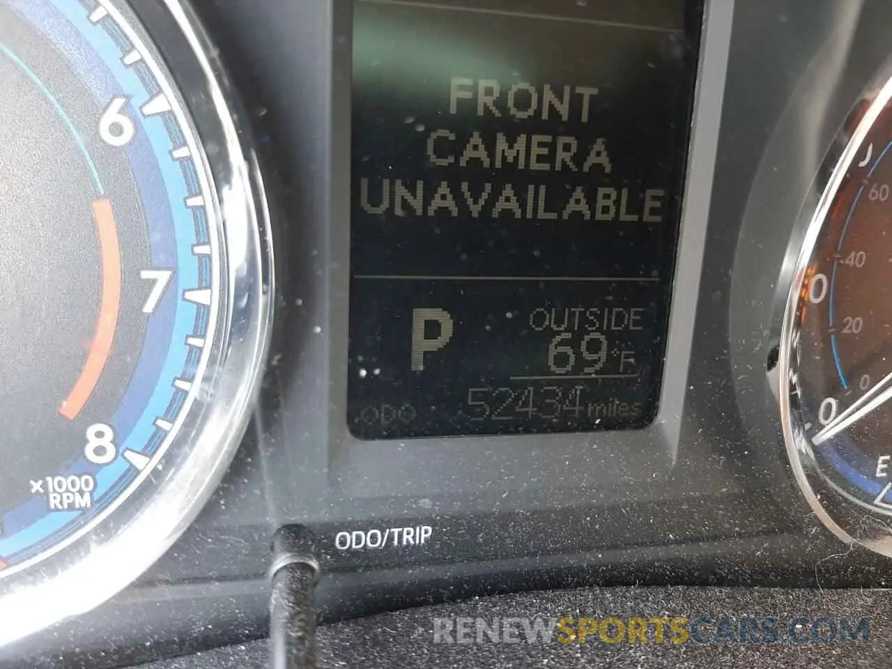 8 Photograph of a damaged car 5YFBURHE4KP935533 TOYOTA COROLLA 2019