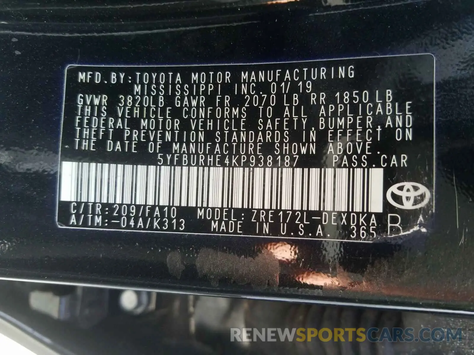 10 Photograph of a damaged car 5YFBURHE4KP938187 TOYOTA COROLLA 2019