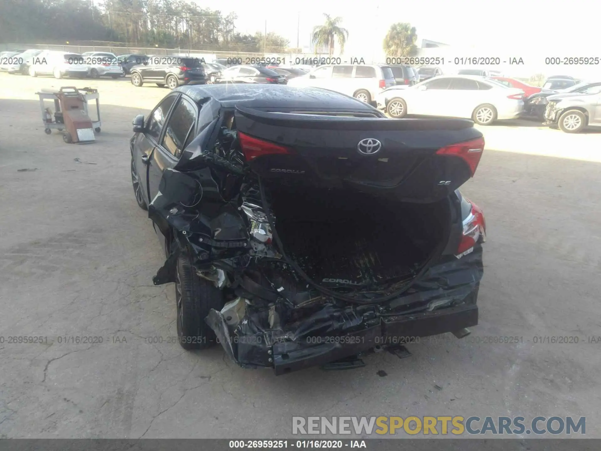 6 Photograph of a damaged car 5YFBURHE4KP938237 TOYOTA COROLLA 2019