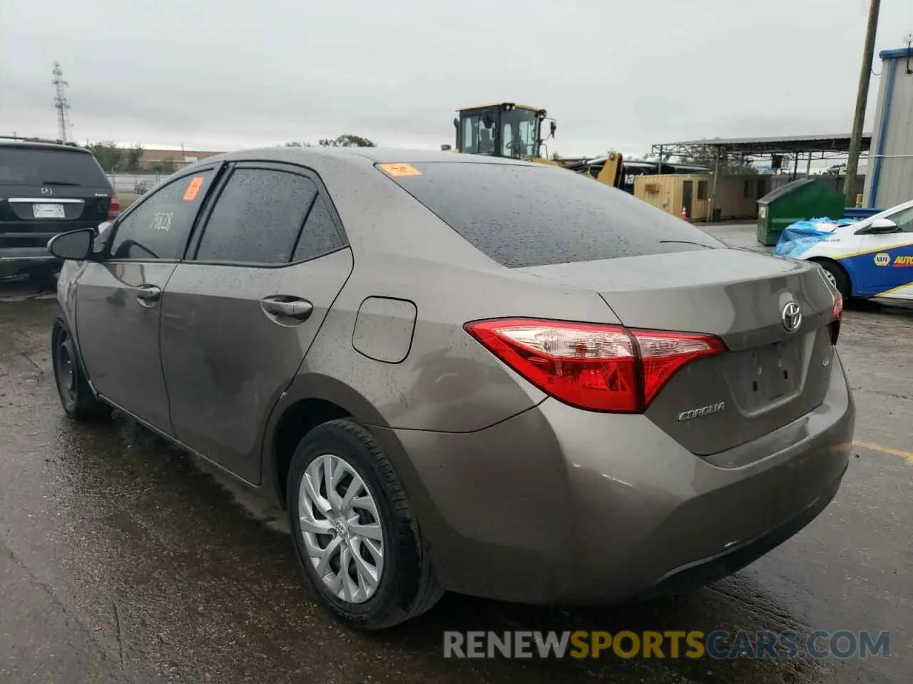2 Photograph of a damaged car 5YFBURHE4KP946905 TOYOTA COROLLA 2019