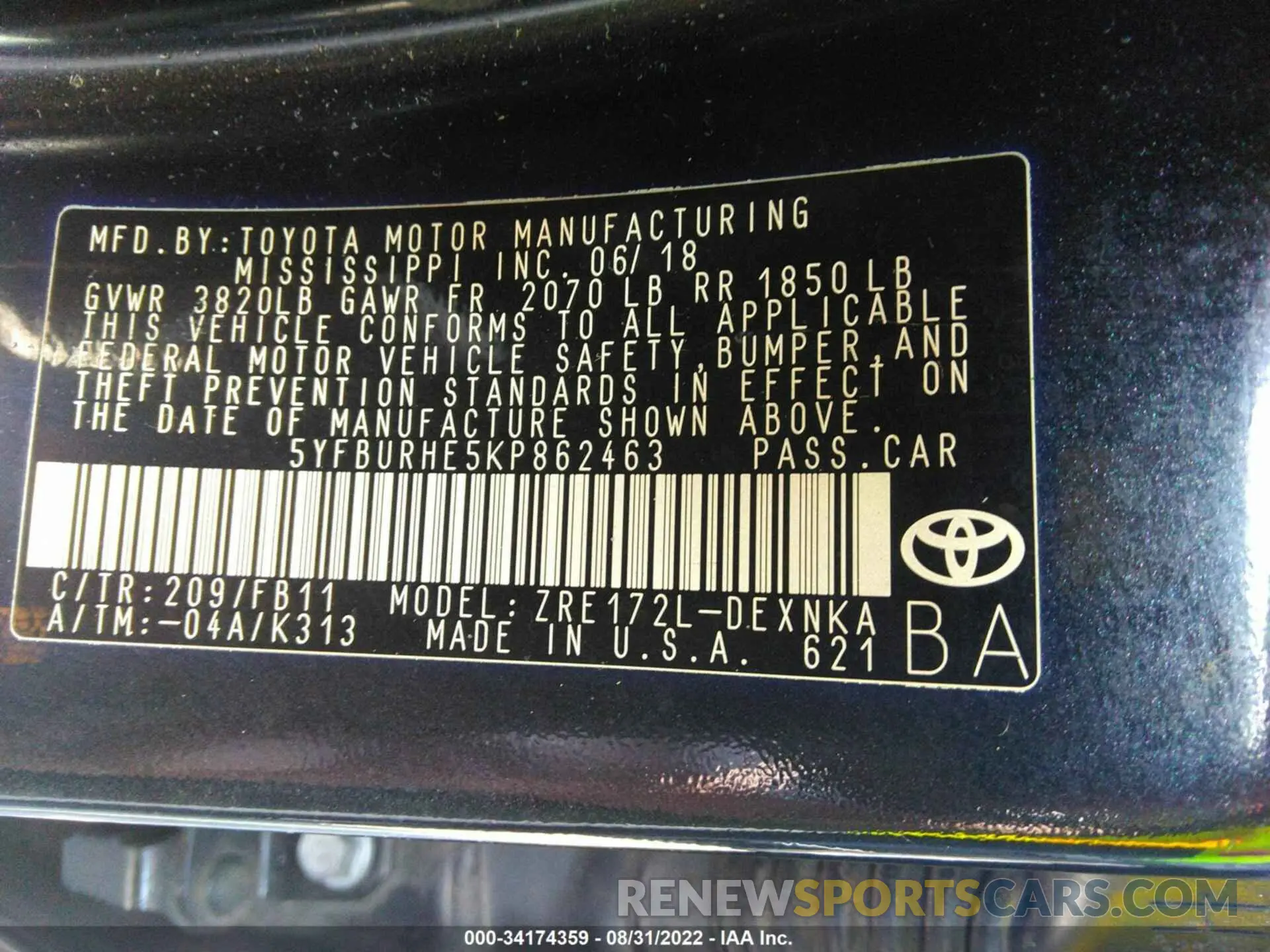9 Photograph of a damaged car 5YFBURHE5KP862463 TOYOTA COROLLA 2019