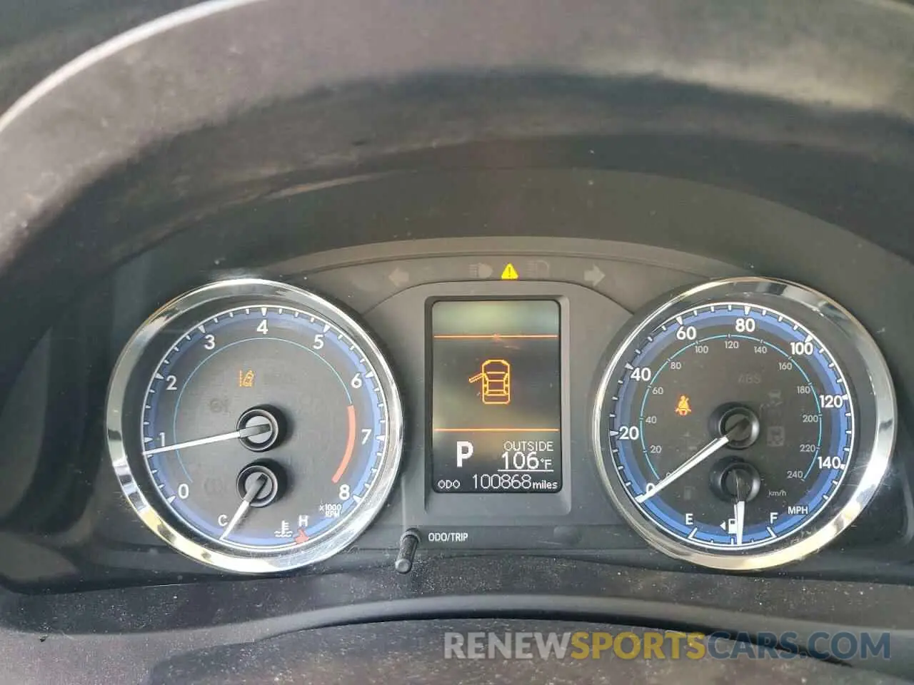 9 Photograph of a damaged car 5YFBURHE5KP876671 TOYOTA COROLLA 2019