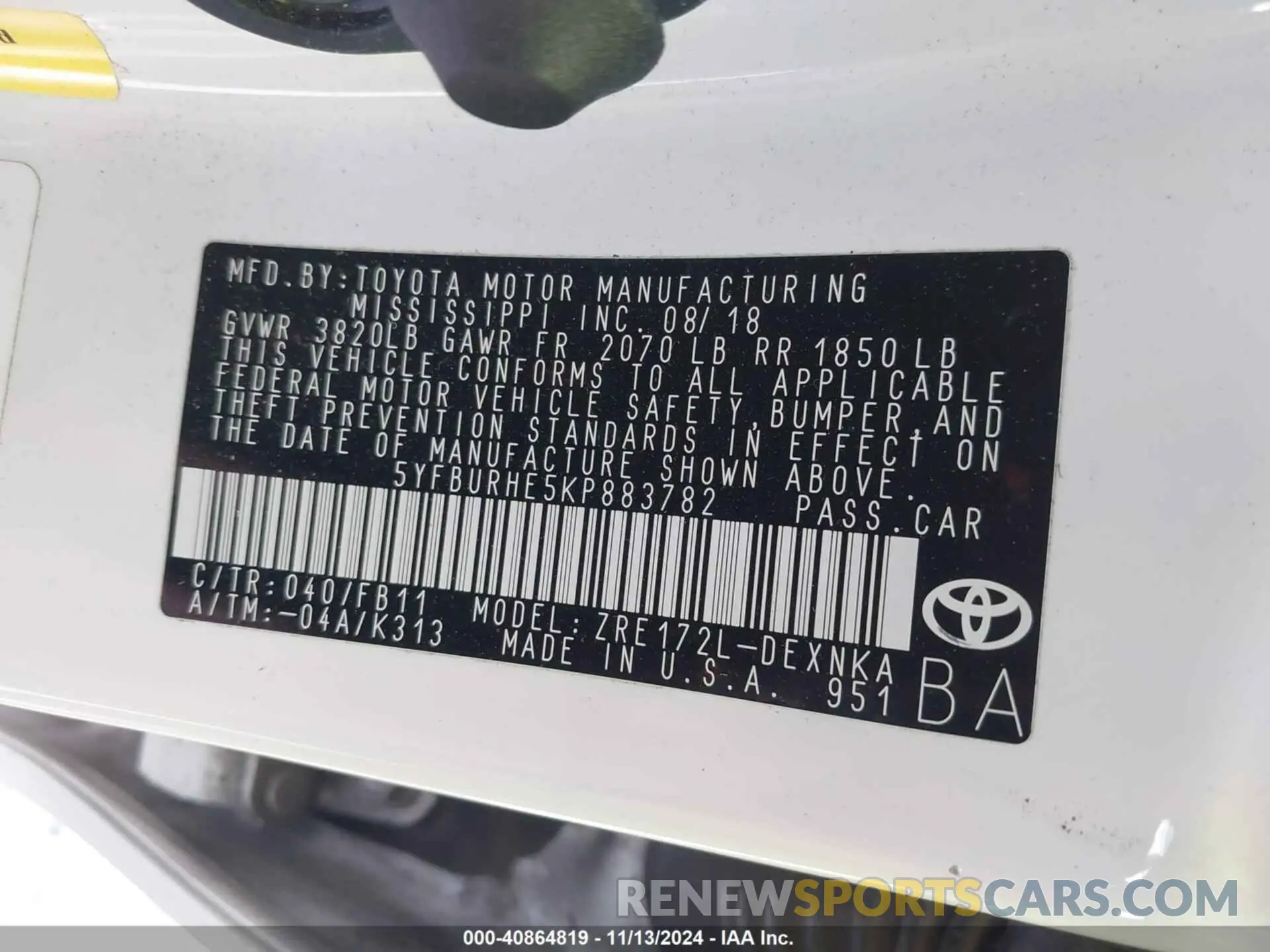 9 Photograph of a damaged car 5YFBURHE5KP883782 TOYOTA COROLLA 2019
