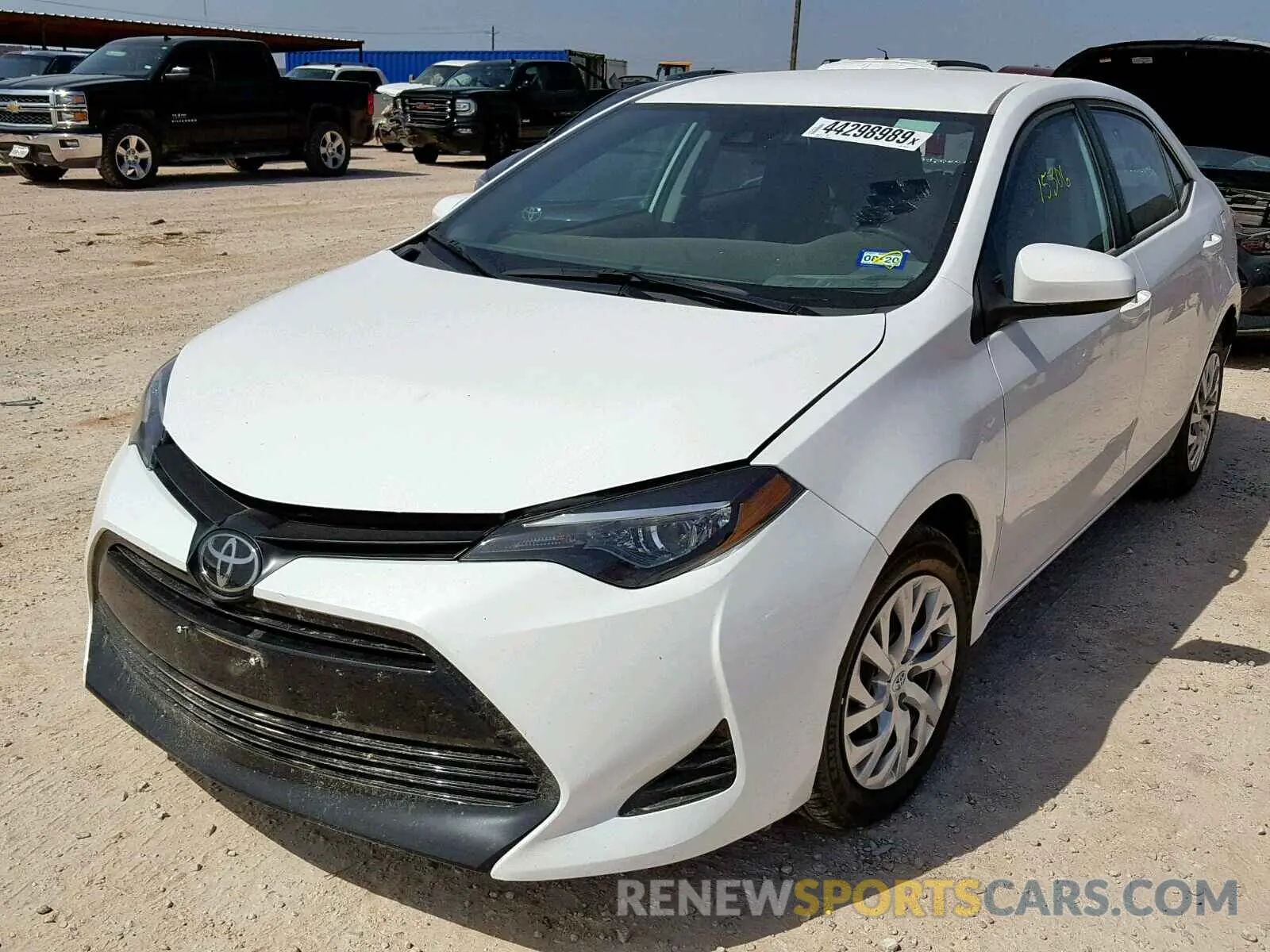 2 Photograph of a damaged car 5YFBURHE5KP886228 TOYOTA COROLLA 2019
