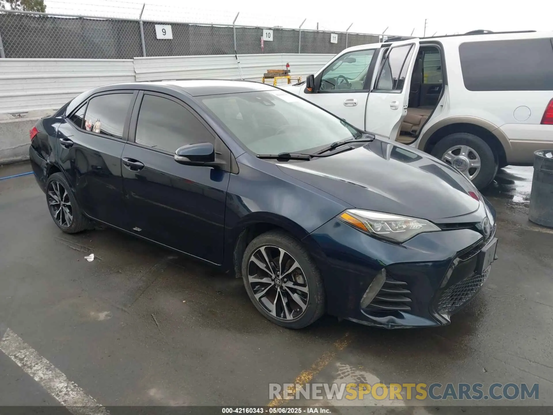 1 Photograph of a damaged car 5YFBURHE5KP890375 TOYOTA COROLLA 2019