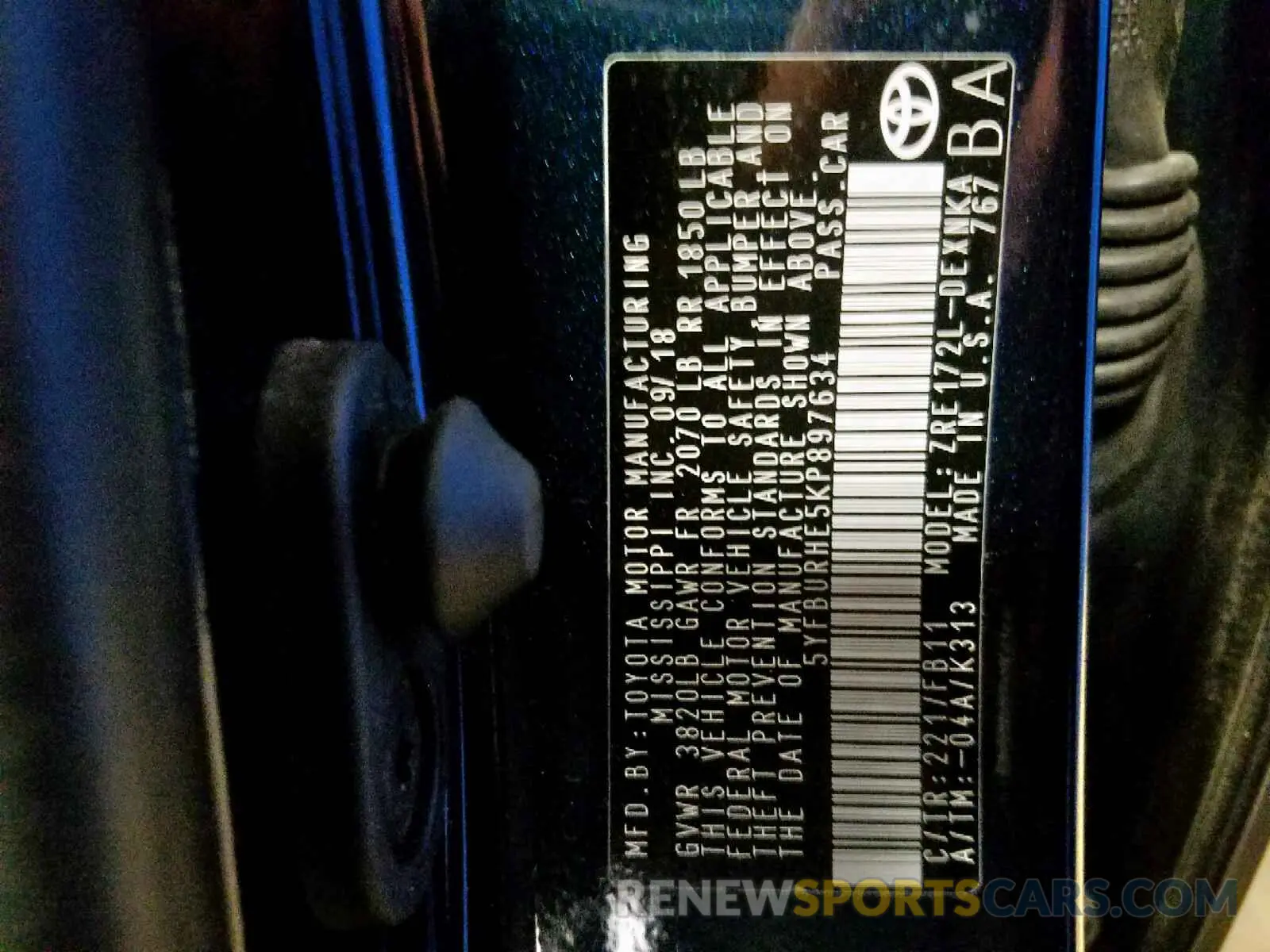 10 Photograph of a damaged car 5YFBURHE5KP897634 TOYOTA COROLLA 2019