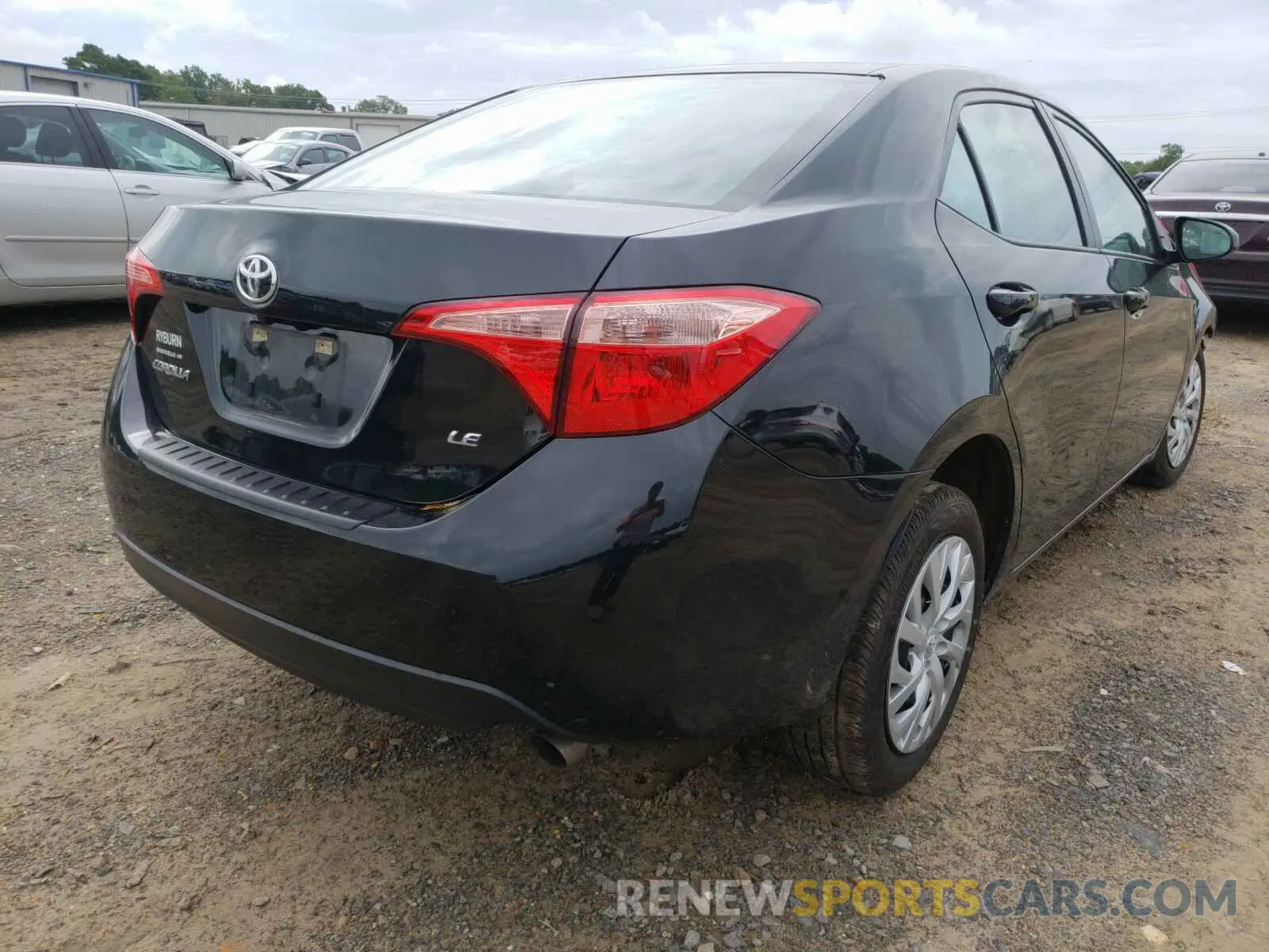 4 Photograph of a damaged car 5YFBURHE5KP904890 TOYOTA COROLLA 2019