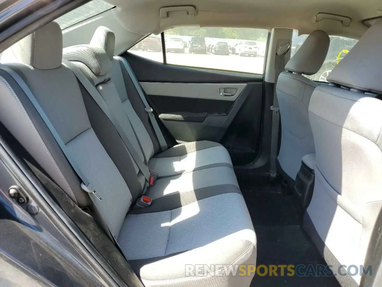 6 Photograph of a damaged car 5YFBURHE5KP905182 TOYOTA COROLLA 2019