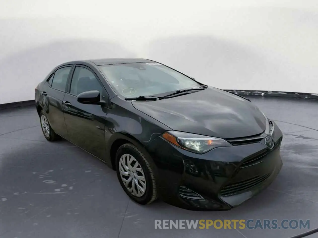 4 Photograph of a damaged car 5YFBURHE5KP909569 TOYOTA COROLLA 2019