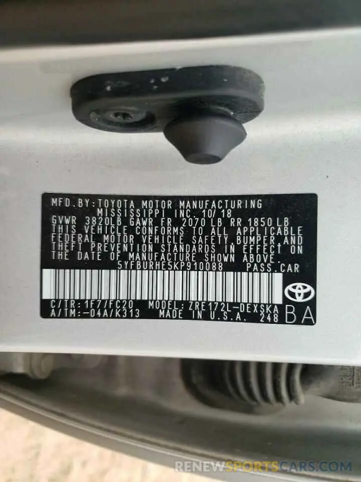 15 Photograph of a damaged car 5YFBURHE5KP910088 TOYOTA COROLLA 2019