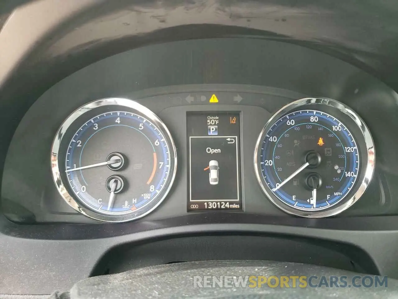 9 Photograph of a damaged car 5YFBURHE5KP910088 TOYOTA COROLLA 2019