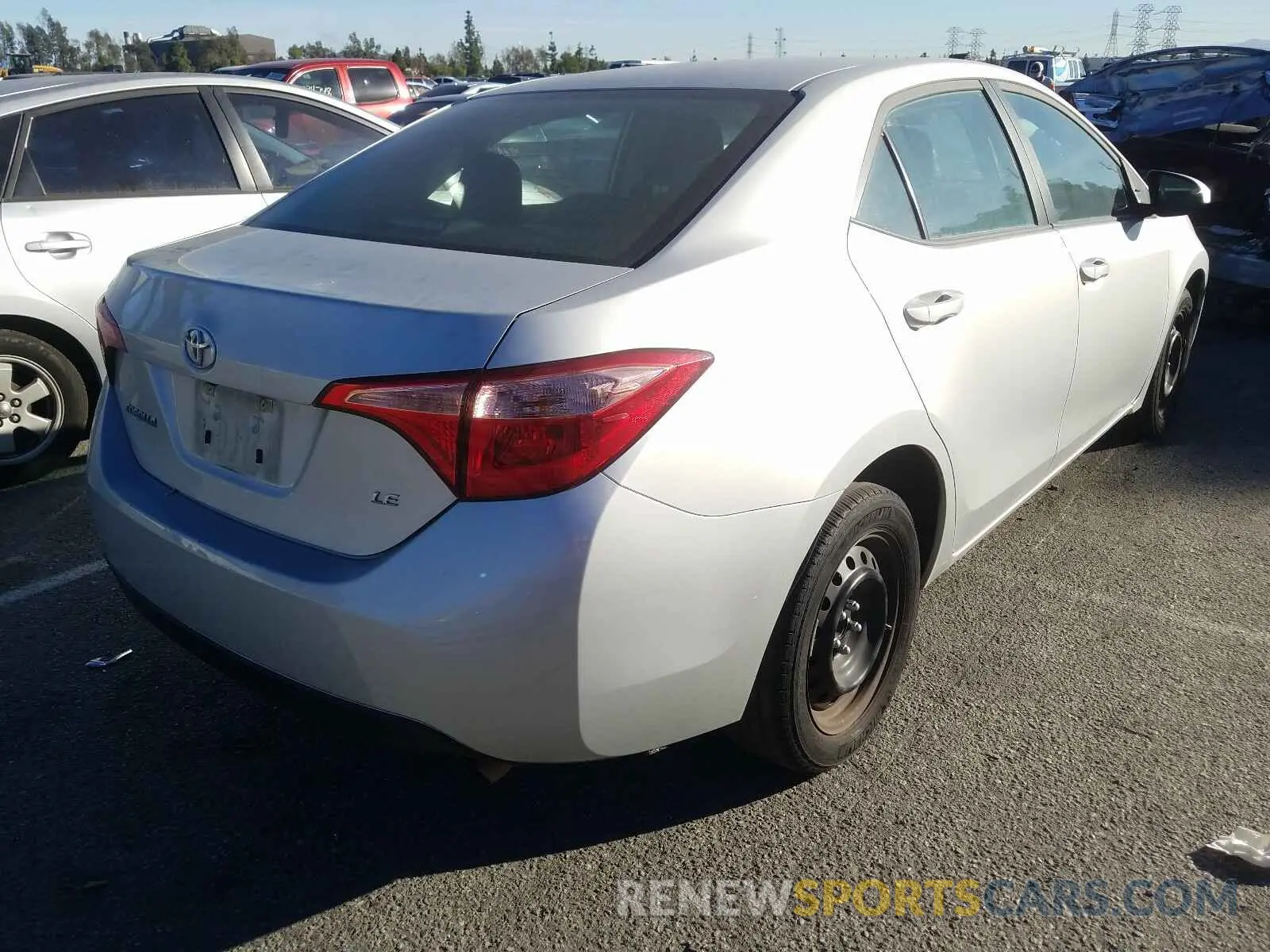 4 Фотография поврежденного автомобиля 5YFBURHE5KP910625 TOYOTA COROLLA 2019