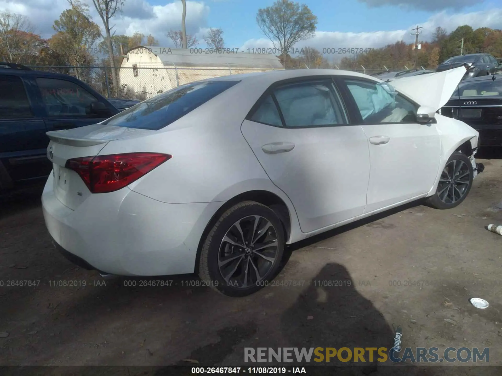 4 Photograph of a damaged car 5YFBURHE5KP912908 TOYOTA COROLLA 2019