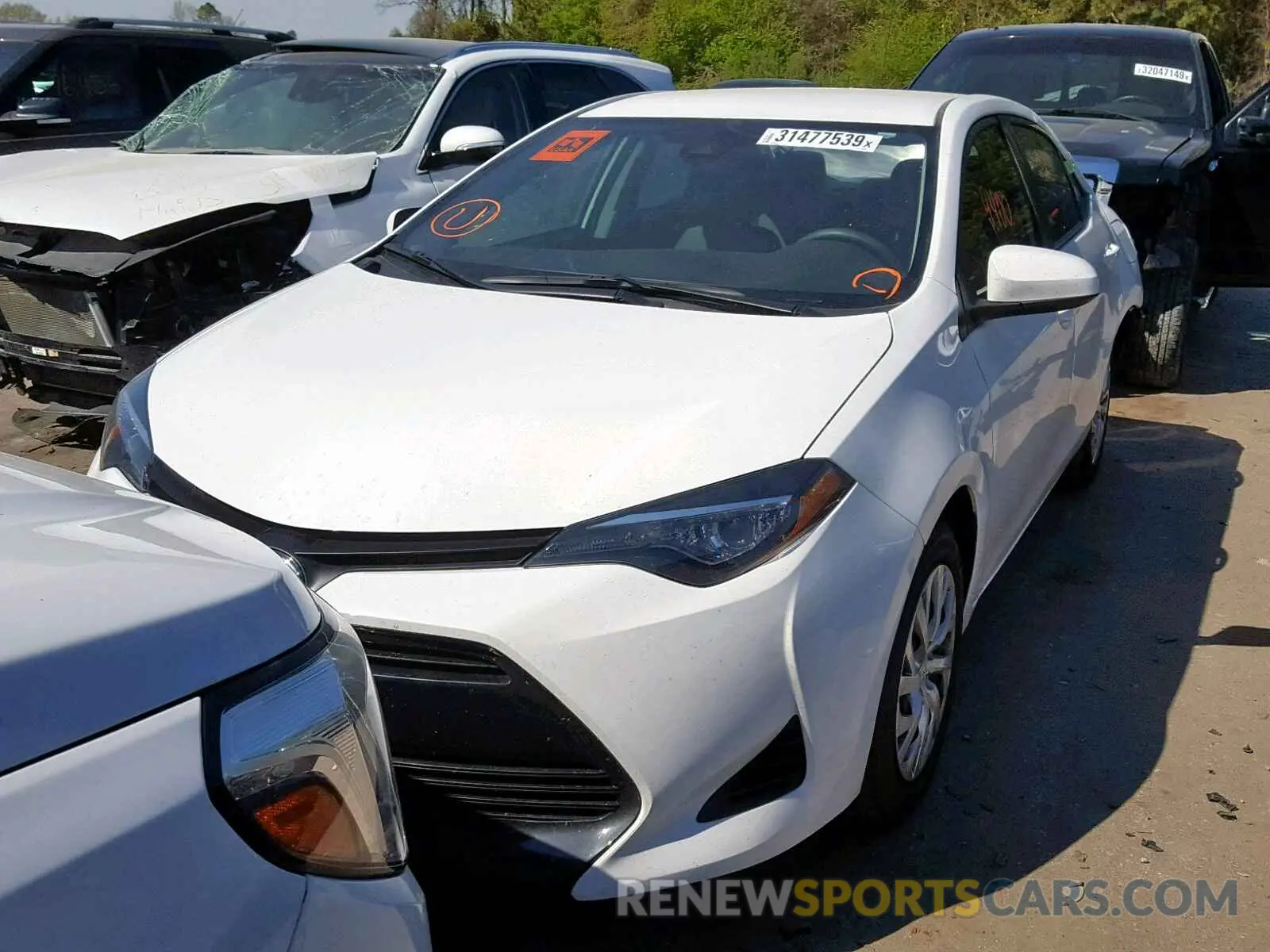 2 Photograph of a damaged car 5YFBURHE5KP913489 TOYOTA COROLLA 2019