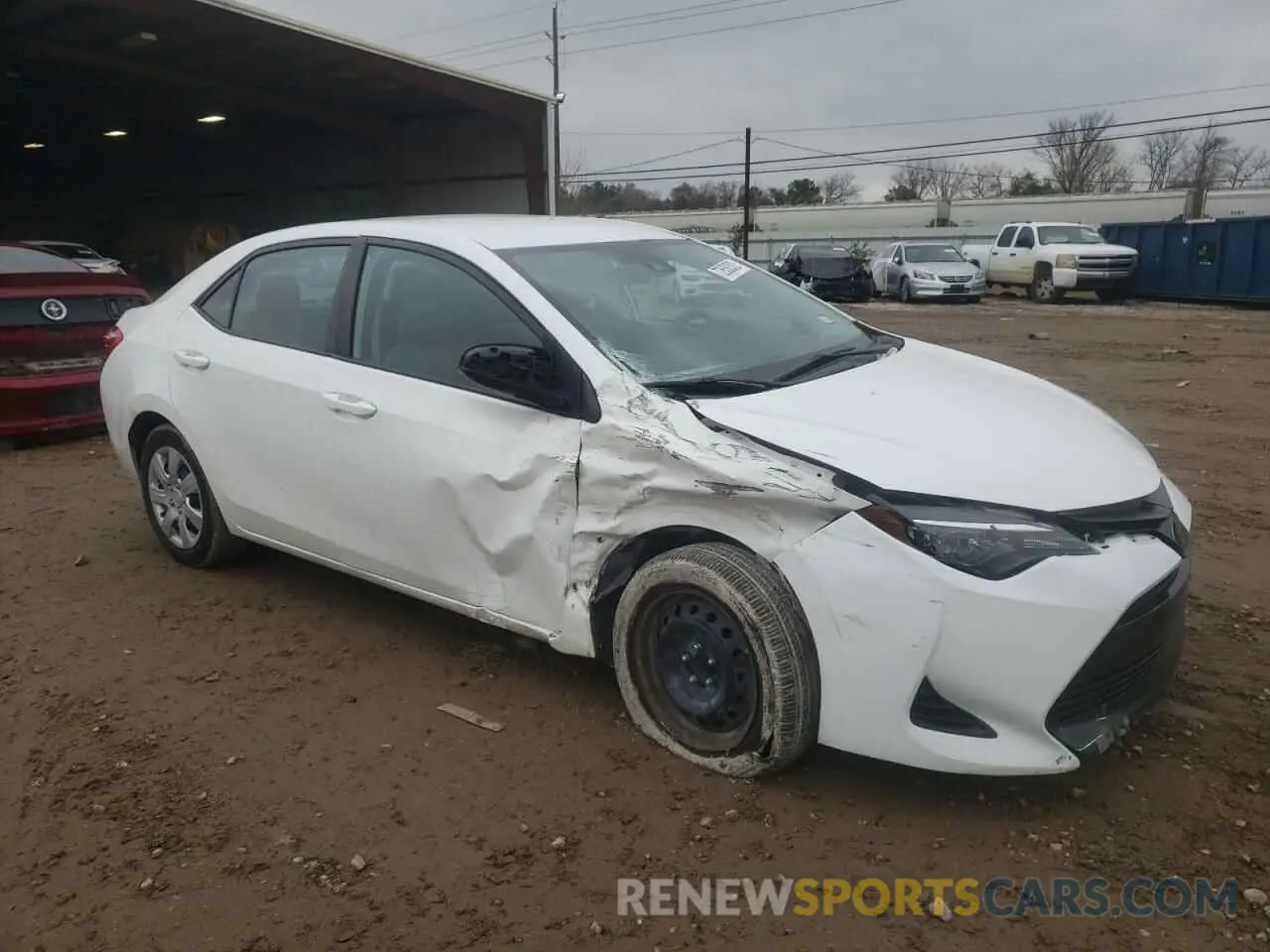 4 Photograph of a damaged car 5YFBURHE5KP913928 TOYOTA COROLLA 2019