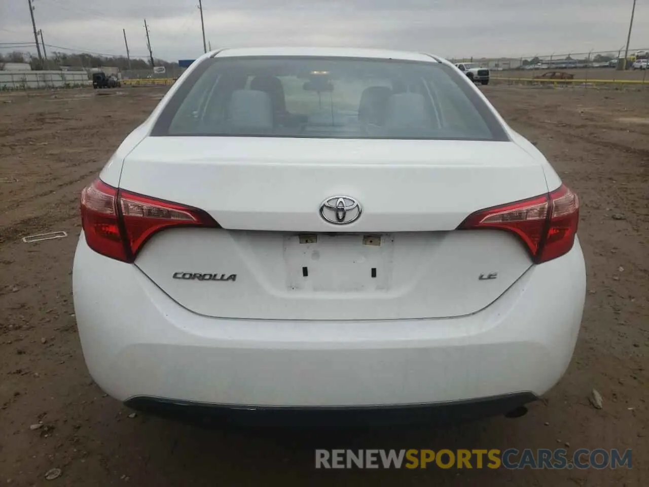 6 Photograph of a damaged car 5YFBURHE5KP913928 TOYOTA COROLLA 2019