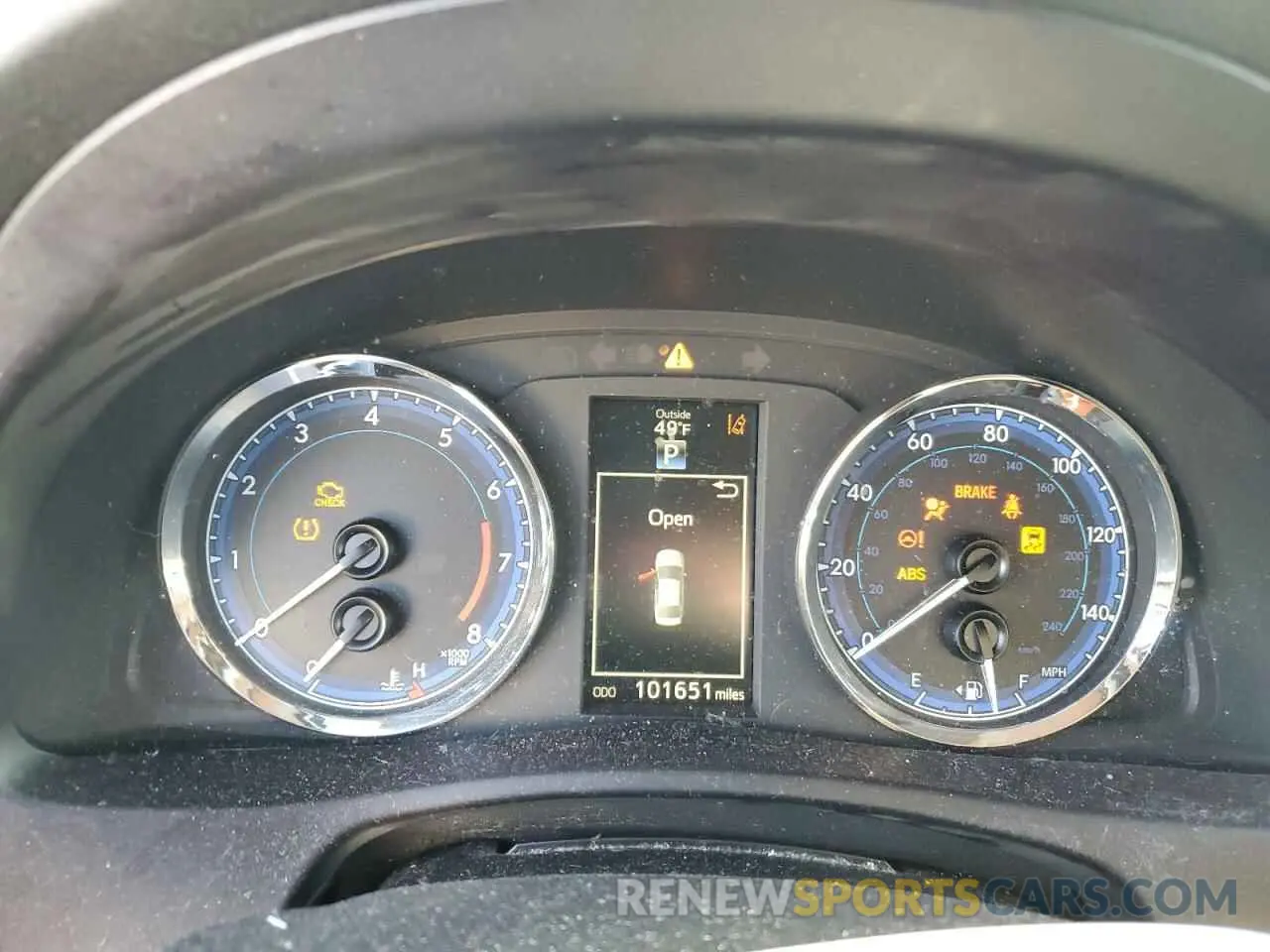 9 Photograph of a damaged car 5YFBURHE5KP916778 TOYOTA COROLLA 2019