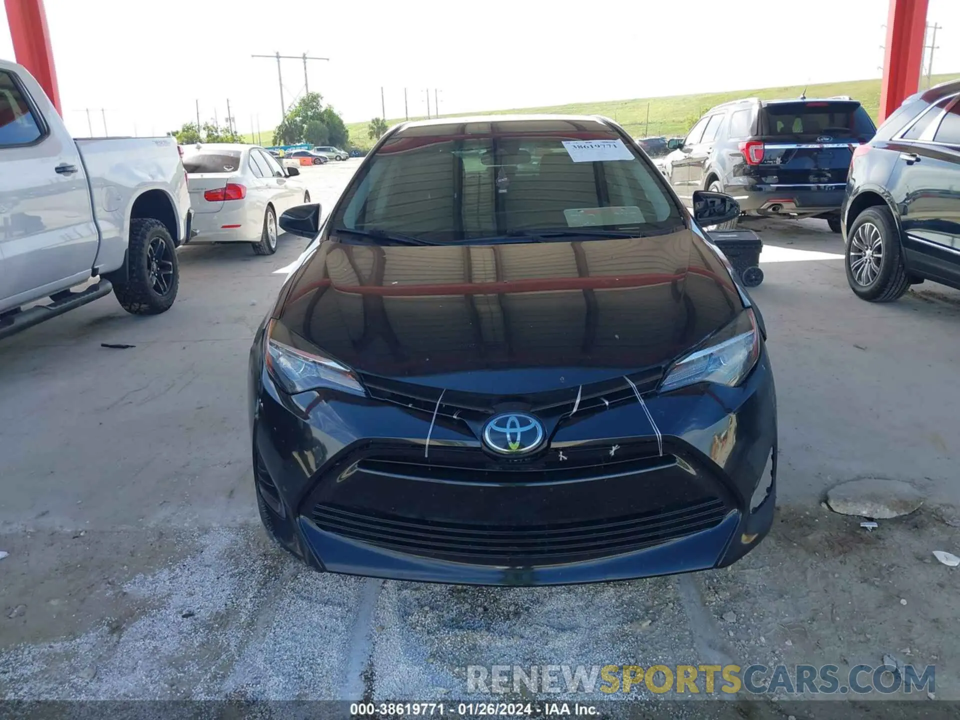 12 Фотография поврежденного автомобиля 5YFBURHE5KP921432 TOYOTA COROLLA 2019