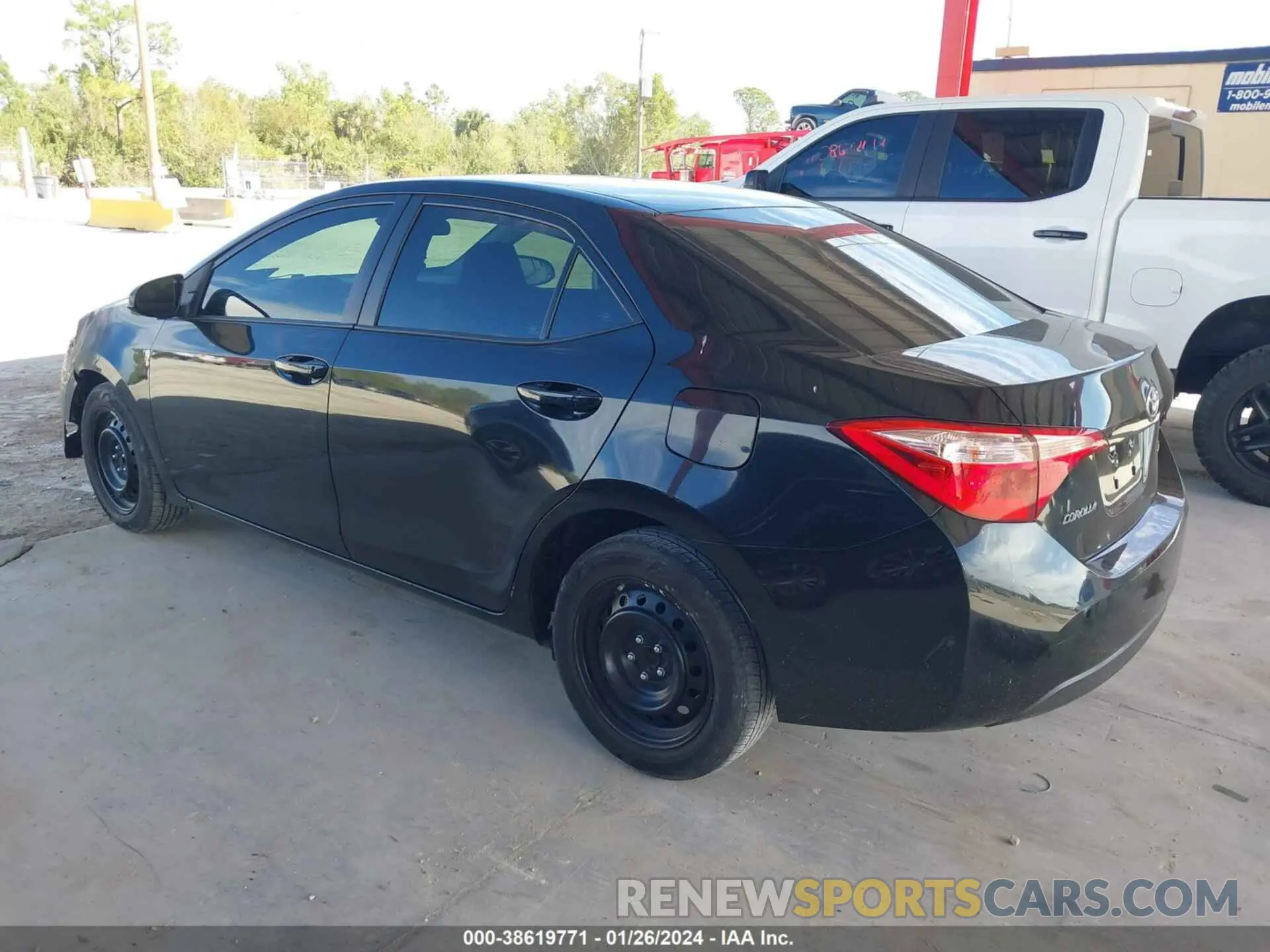 3 Фотография поврежденного автомобиля 5YFBURHE5KP921432 TOYOTA COROLLA 2019