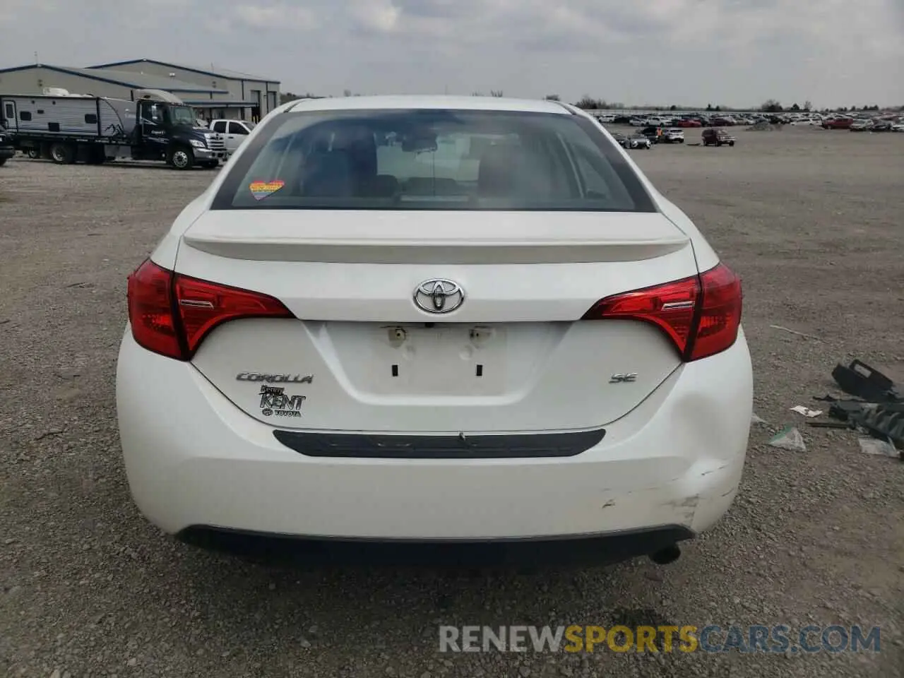 6 Photograph of a damaged car 5YFBURHE5KP931247 TOYOTA COROLLA 2019