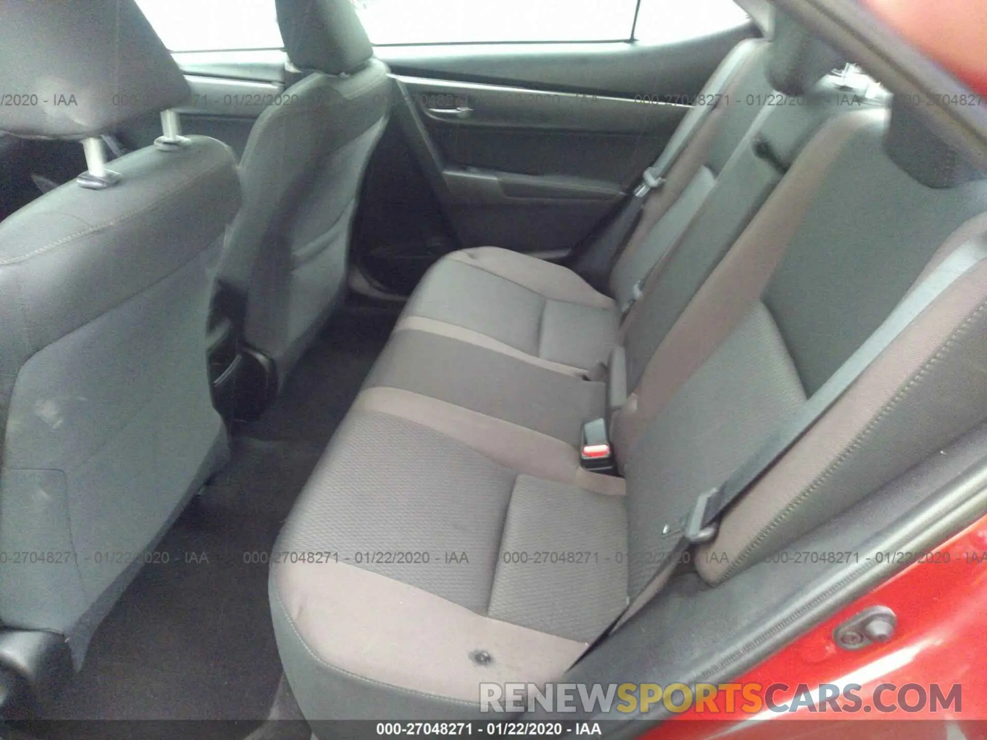8 Photograph of a damaged car 5YFBURHE5KP940224 TOYOTA COROLLA 2019