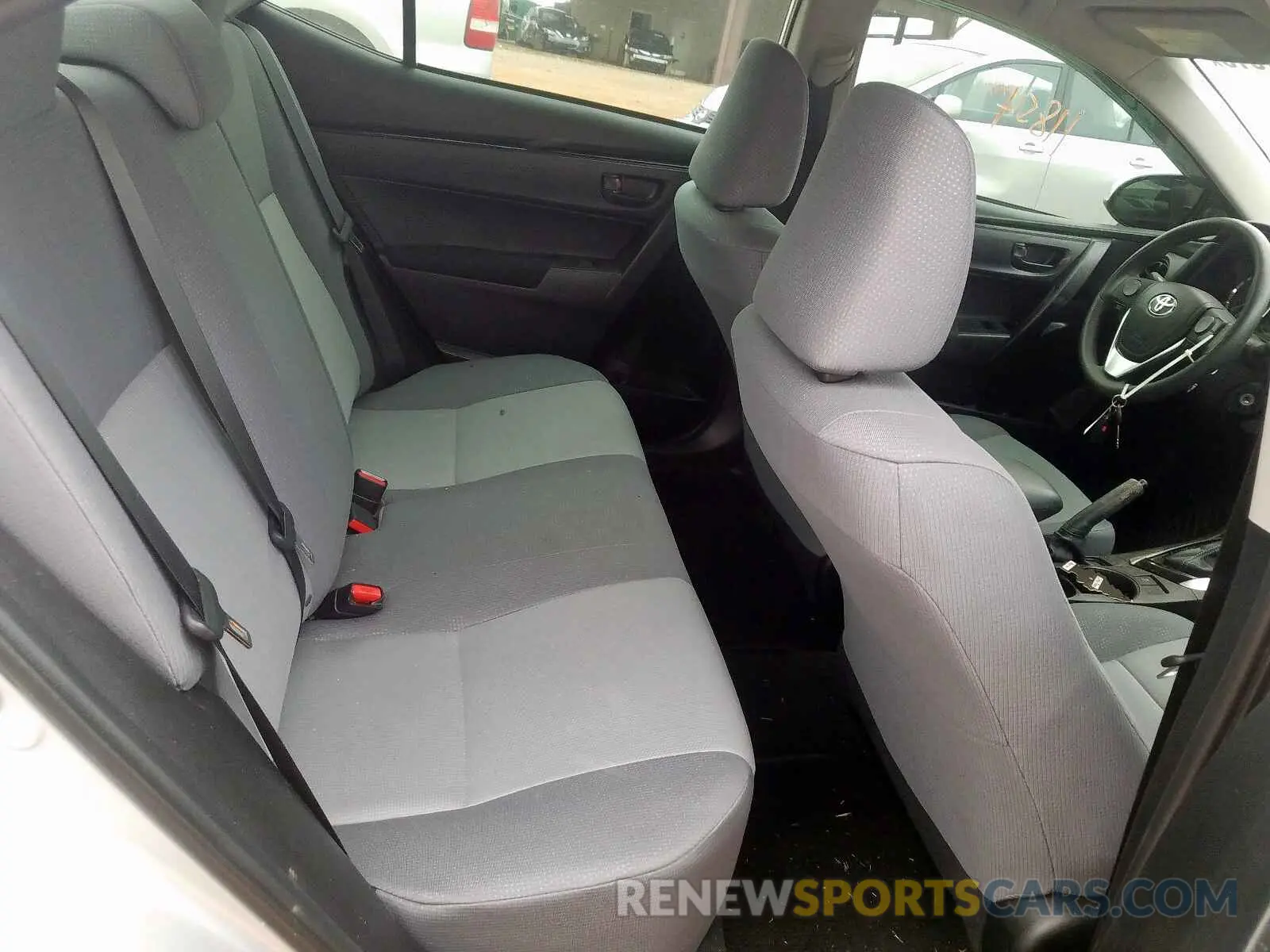 6 Photograph of a damaged car 5YFBURHE5KP944788 TOYOTA COROLLA 2019