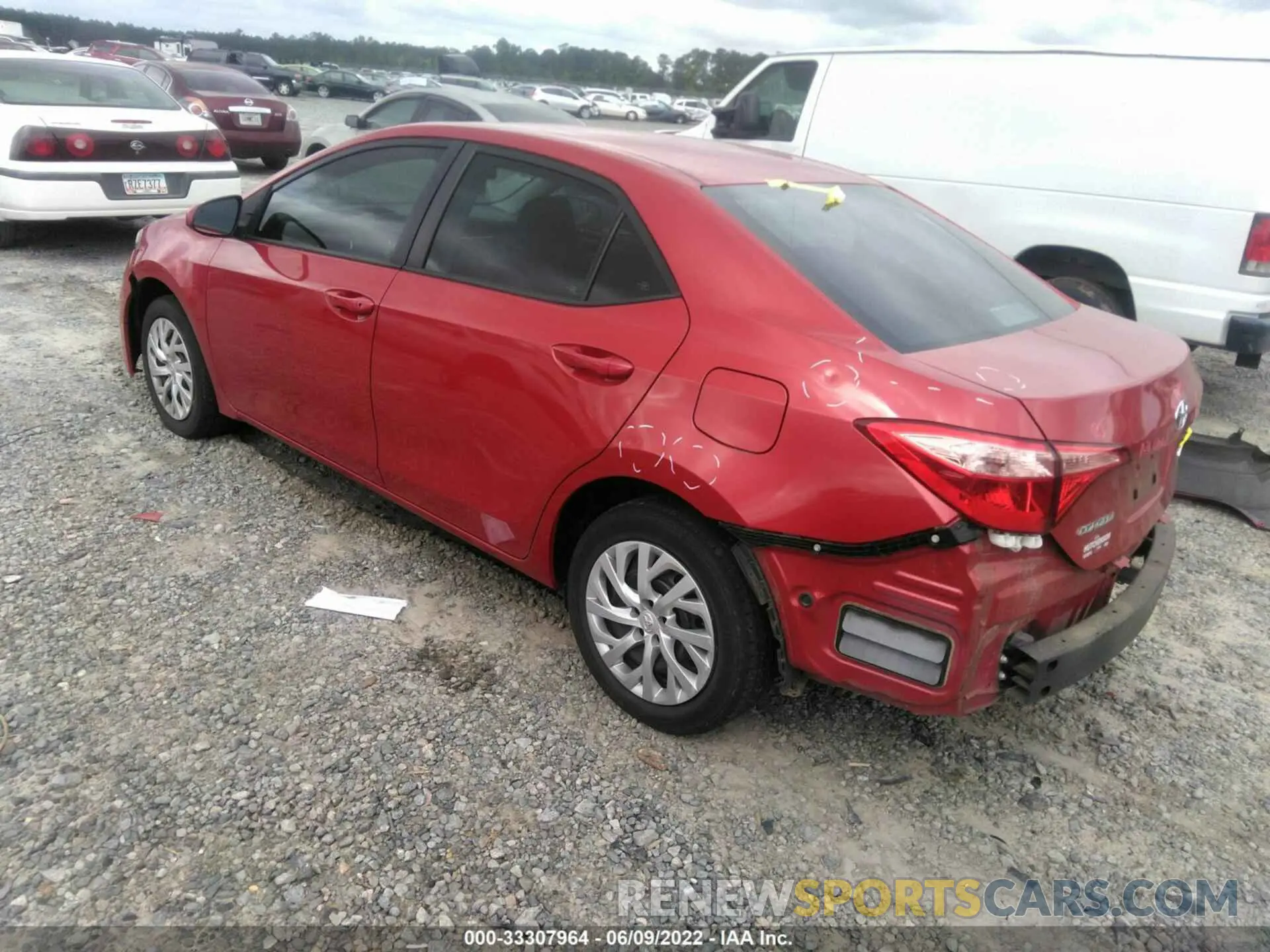 3 Photograph of a damaged car 5YFBURHE5KP945861 TOYOTA COROLLA 2019