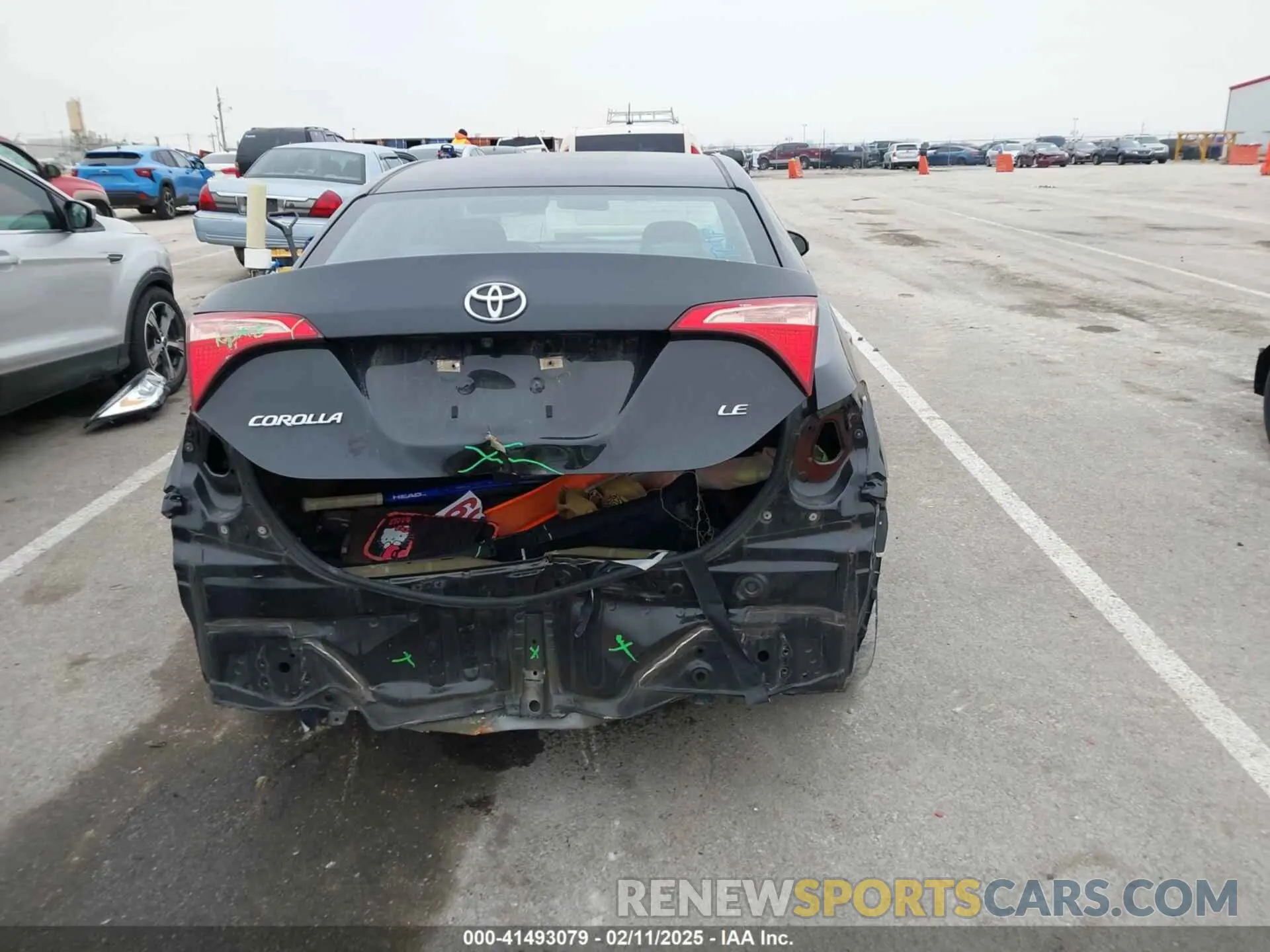 17 Photograph of a damaged car 5YFBURHE5KP945925 TOYOTA COROLLA 2019