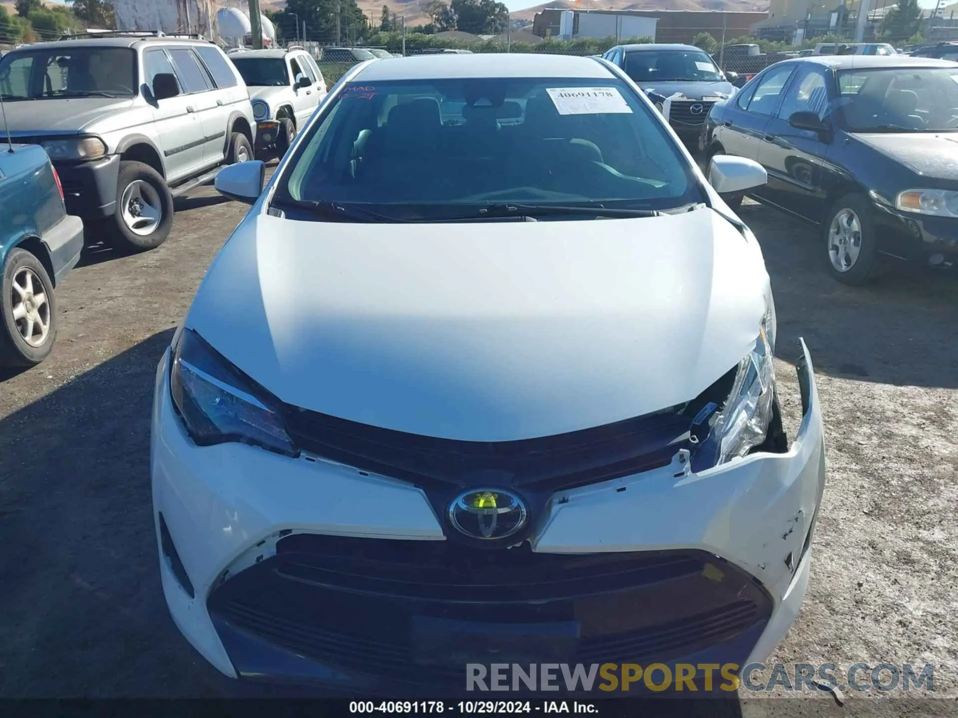12 Фотография поврежденного автомобиля 5YFBURHE5KP946167 TOYOTA COROLLA 2019