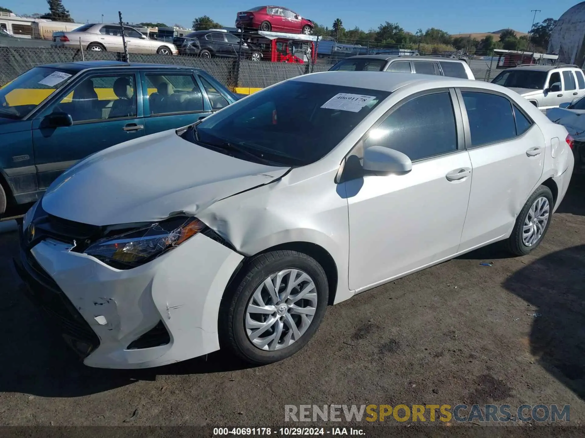 2 Фотография поврежденного автомобиля 5YFBURHE5KP946167 TOYOTA COROLLA 2019
