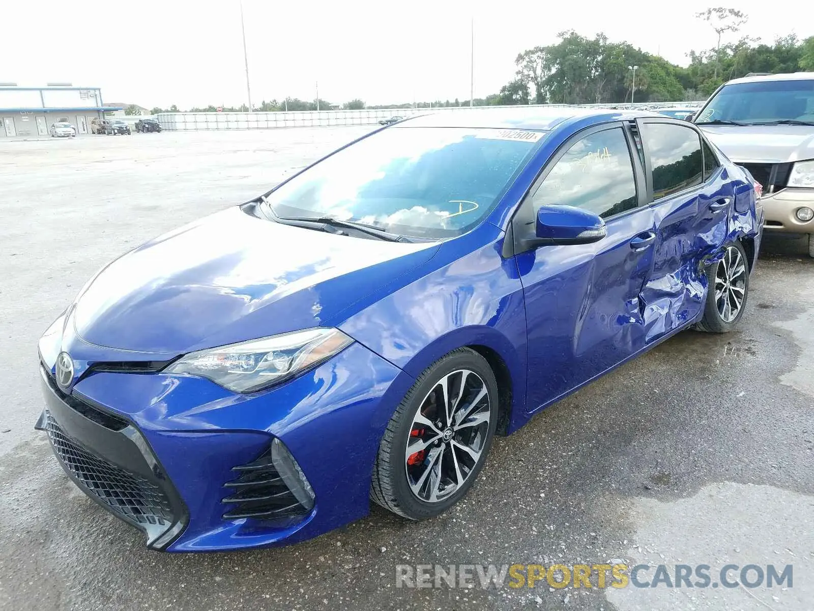 2 Photograph of a damaged car 5YFBURHE6KP863914 TOYOTA COROLLA 2019