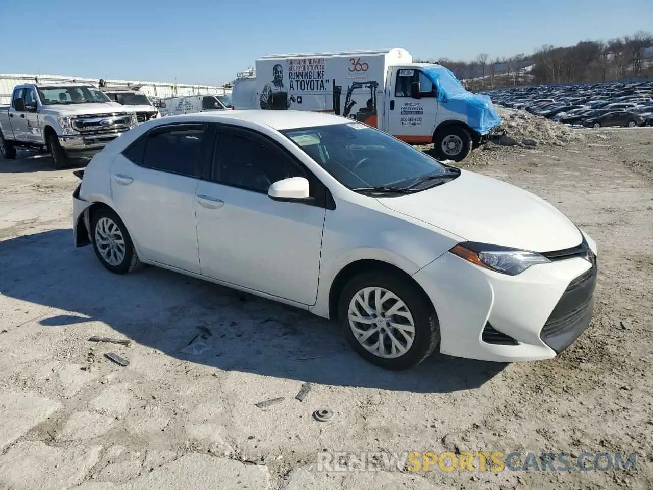 4 Фотография поврежденного автомобиля 5YFBURHE6KP865825 TOYOTA COROLLA 2019