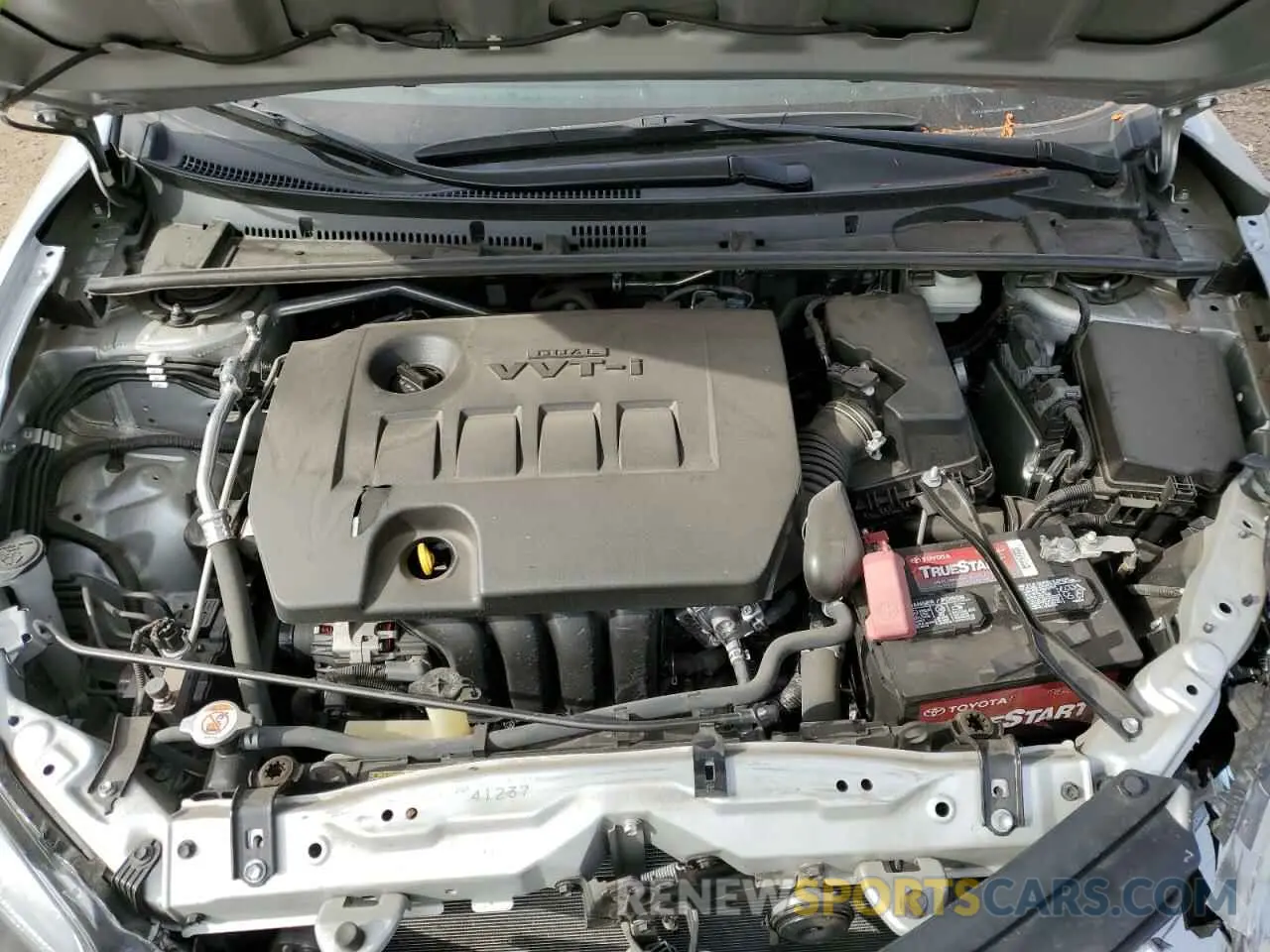 11 Photograph of a damaged car 5YFBURHE6KP866604 TOYOTA COROLLA 2019