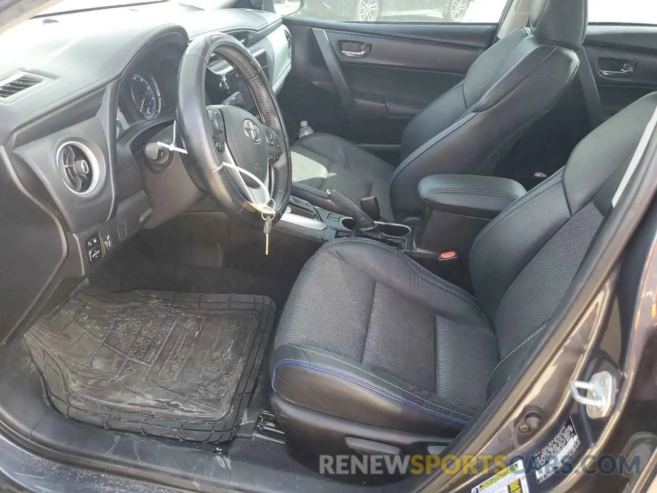7 Photograph of a damaged car 5YFBURHE6KP867459 TOYOTA COROLLA 2019