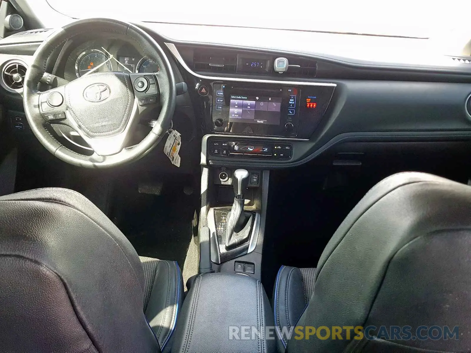 9 Photograph of a damaged car 5YFBURHE6KP880650 TOYOTA COROLLA 2019