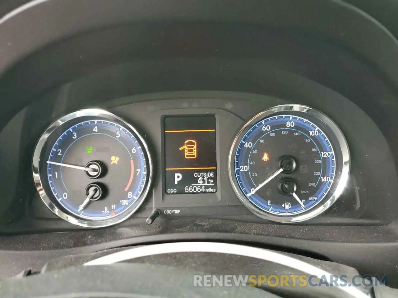 9 Photograph of a damaged car 5YFBURHE6KP892572 TOYOTA COROLLA 2019
