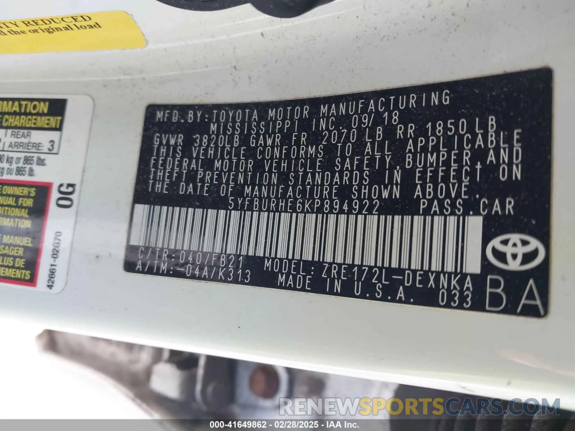9 Photograph of a damaged car 5YFBURHE6KP894922 TOYOTA COROLLA 2019